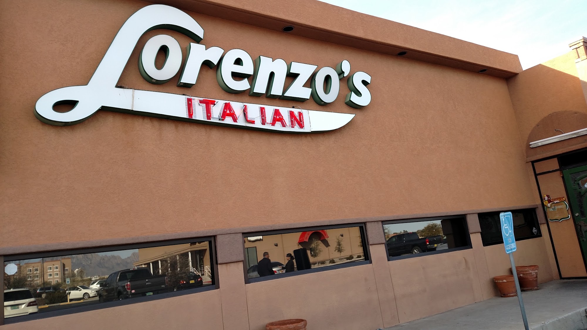 Lorenzo's Italian Restaurant
