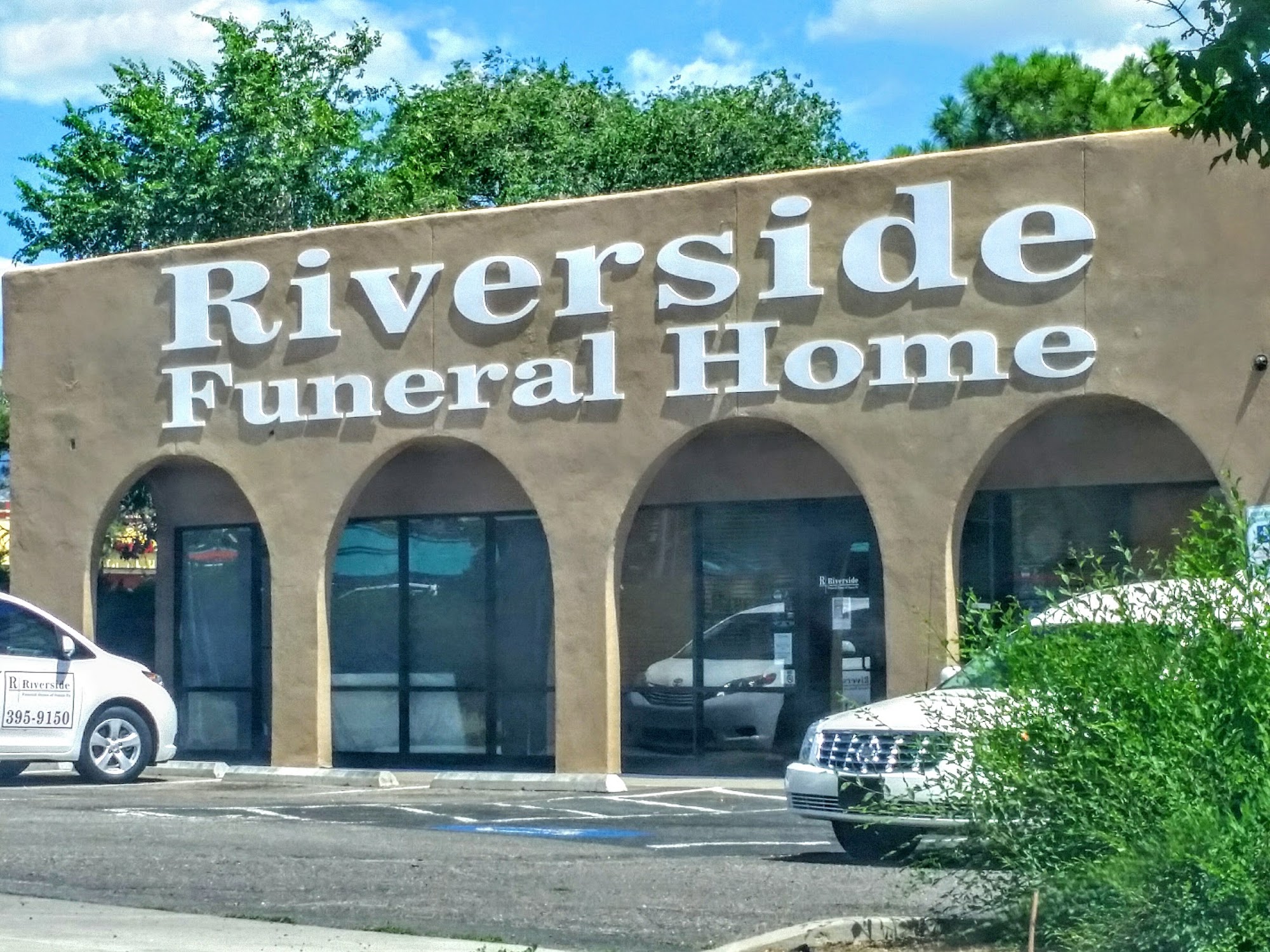 RIVERSIDE FUNERAL HOME 3232 Cerrillos Rd, Santa Fe NM 87507 Loc8NearMe