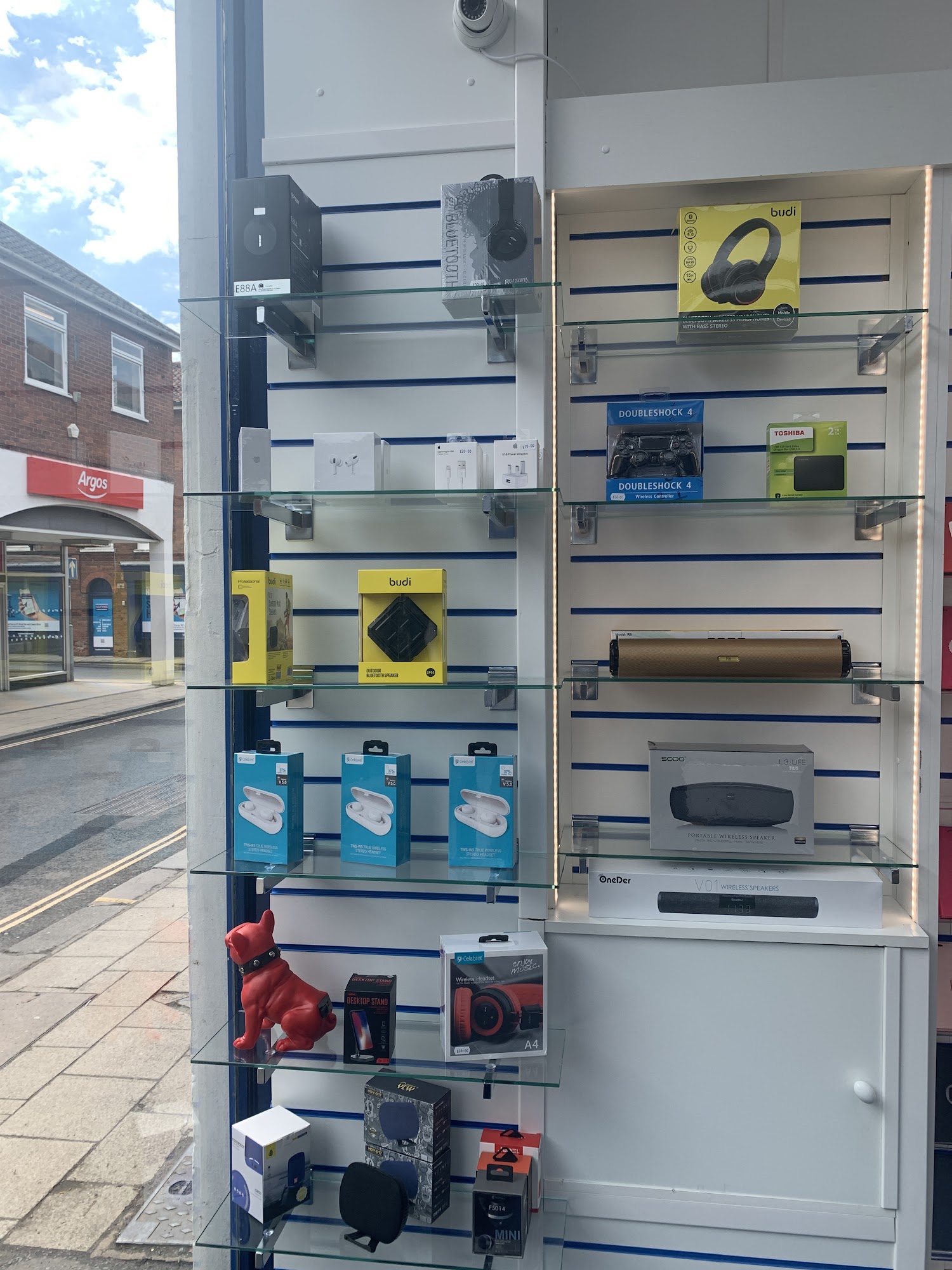 Cancer Research UK Dereham