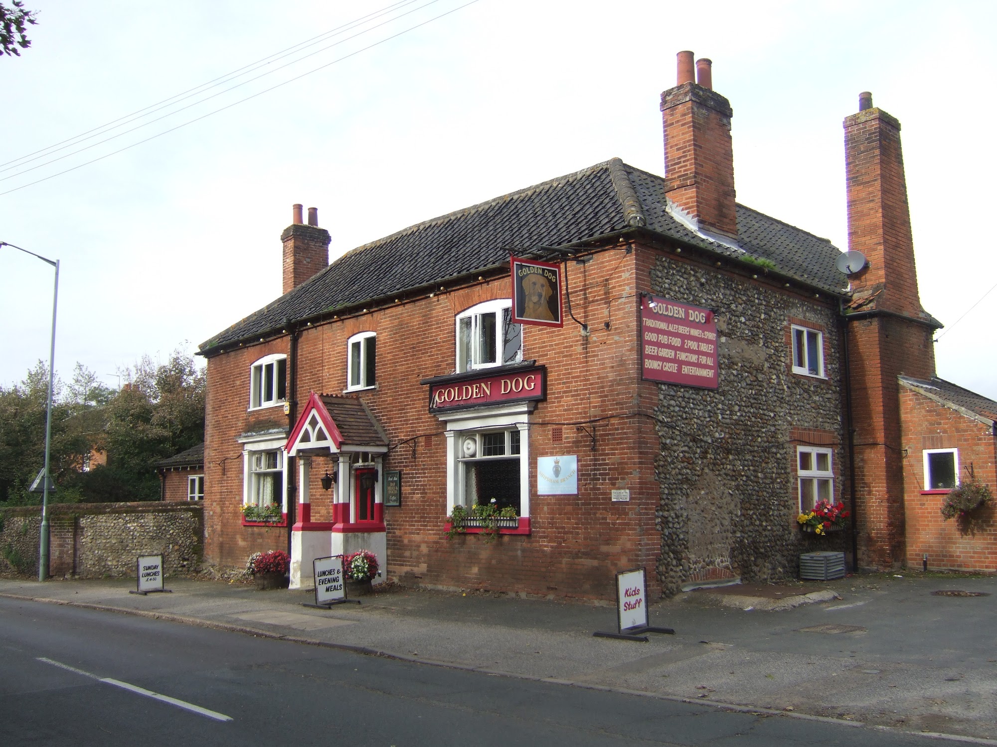 The Golden Dog High St, Shipdham, Thetford