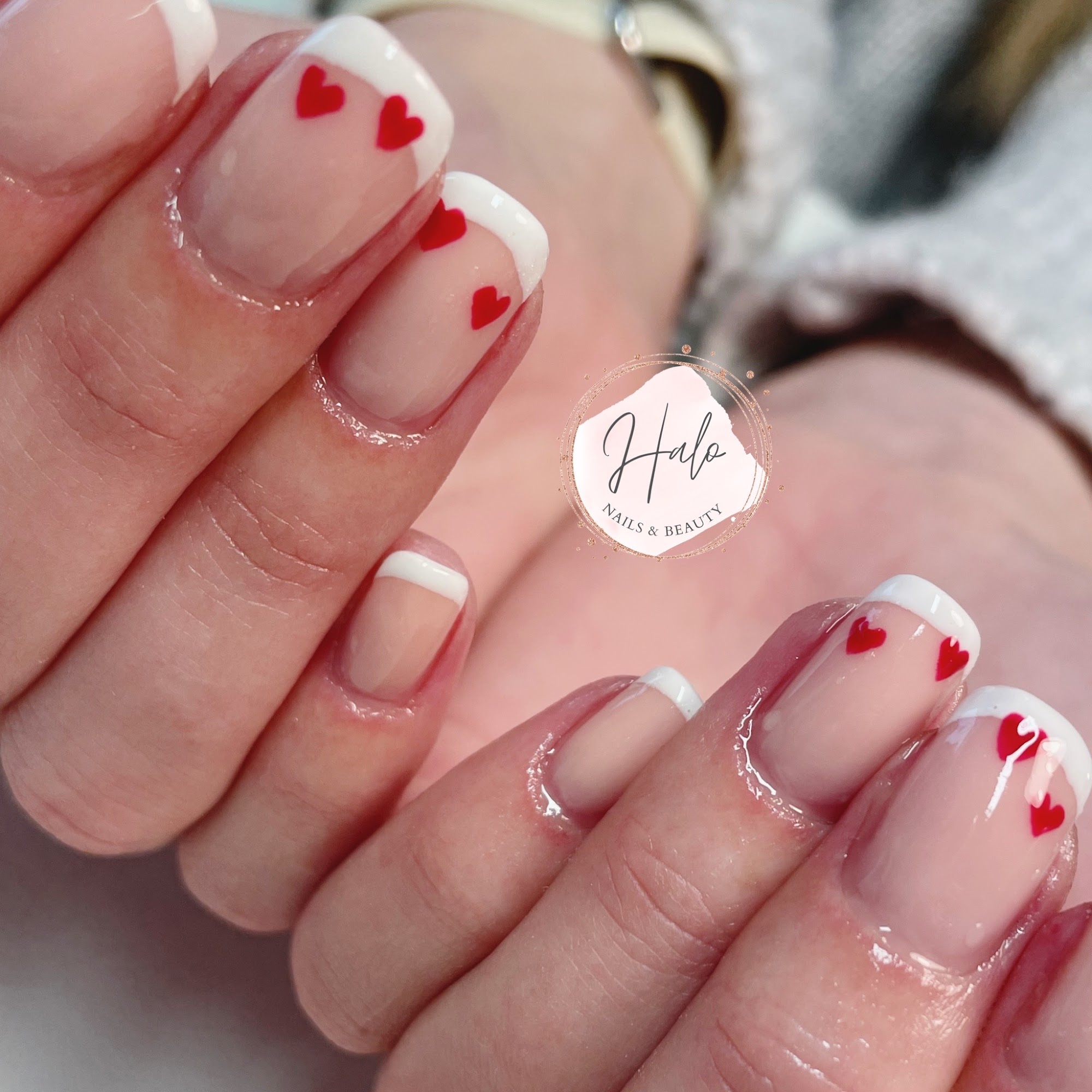 Halo Nails & Beauty