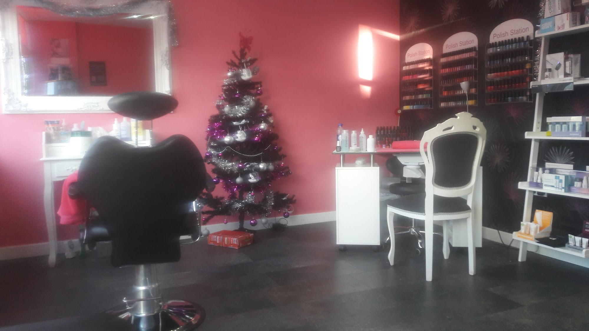 Browbars Beauty Salon
