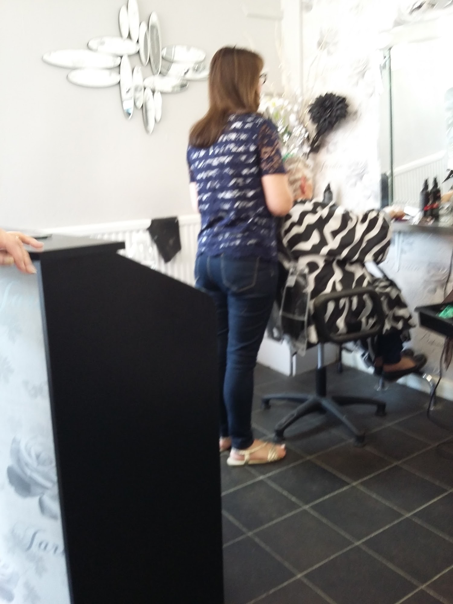 Phipps Hair Salon