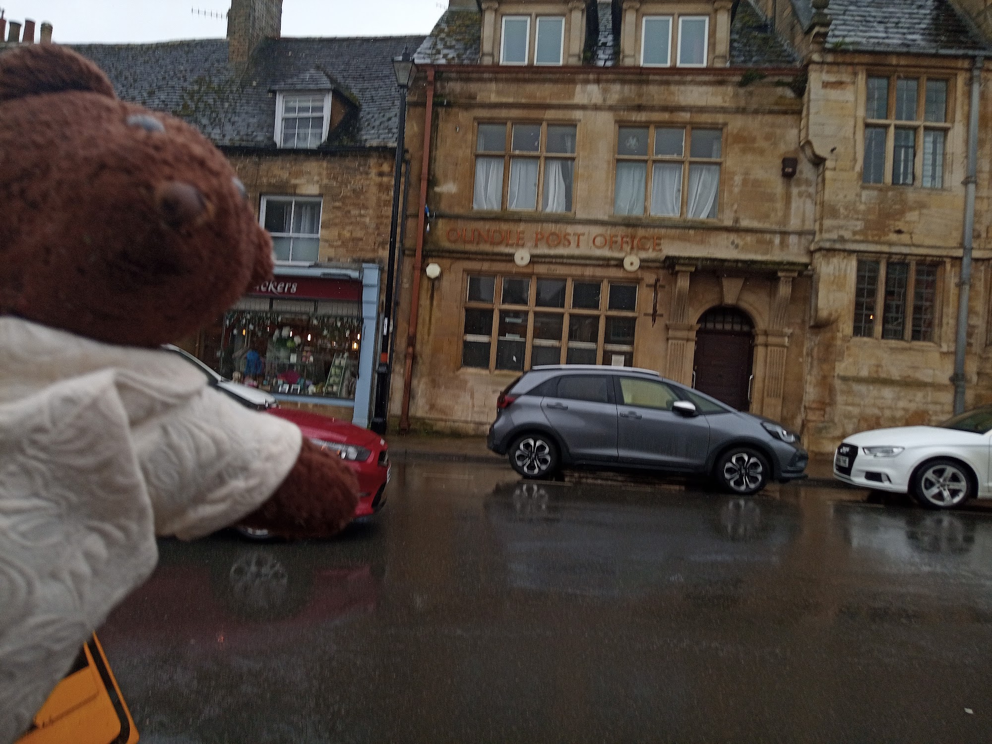 Oundle Post Office