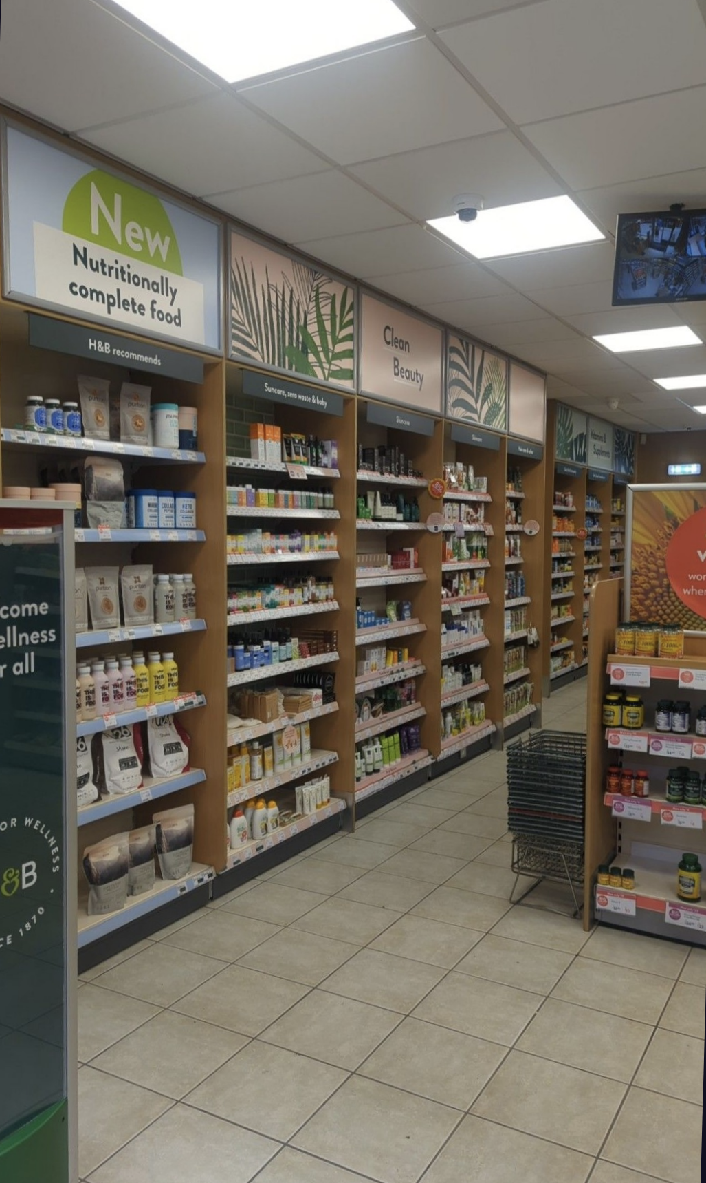 Holland & Barrett - Omagh