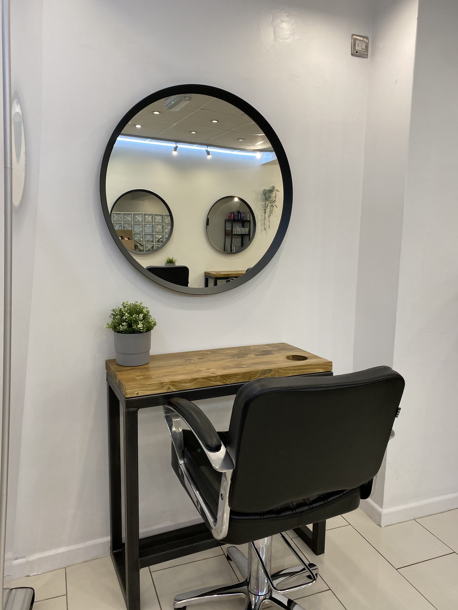 YK Hair & Beauty