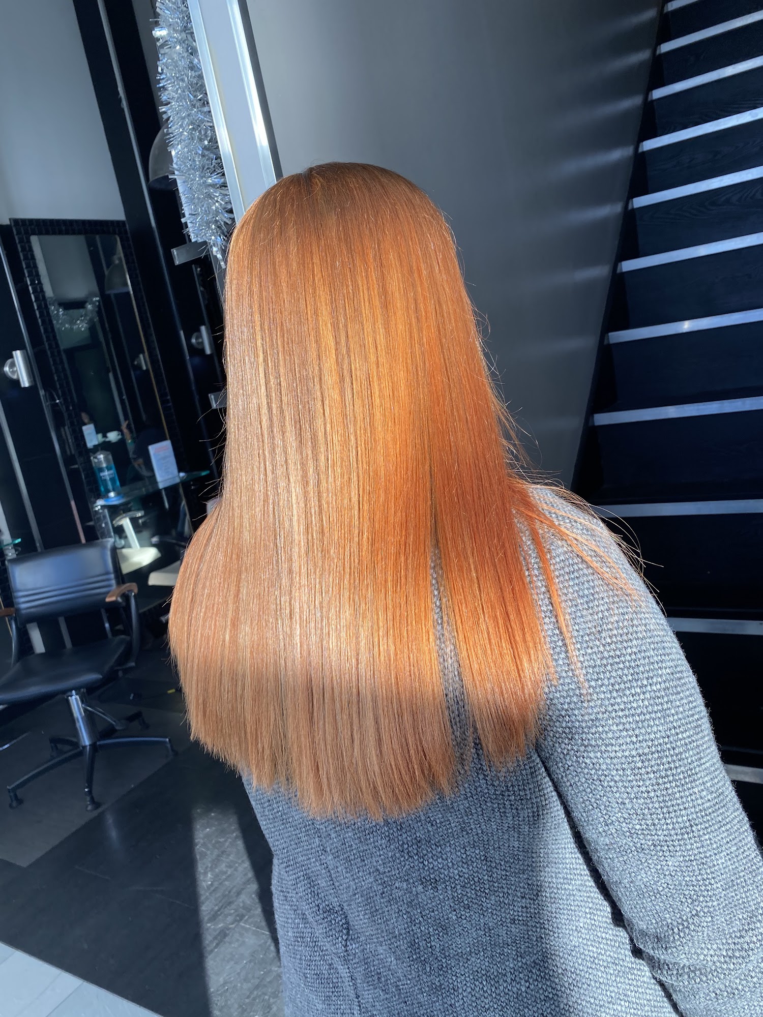 No.1 Hair & Beauty Lounge