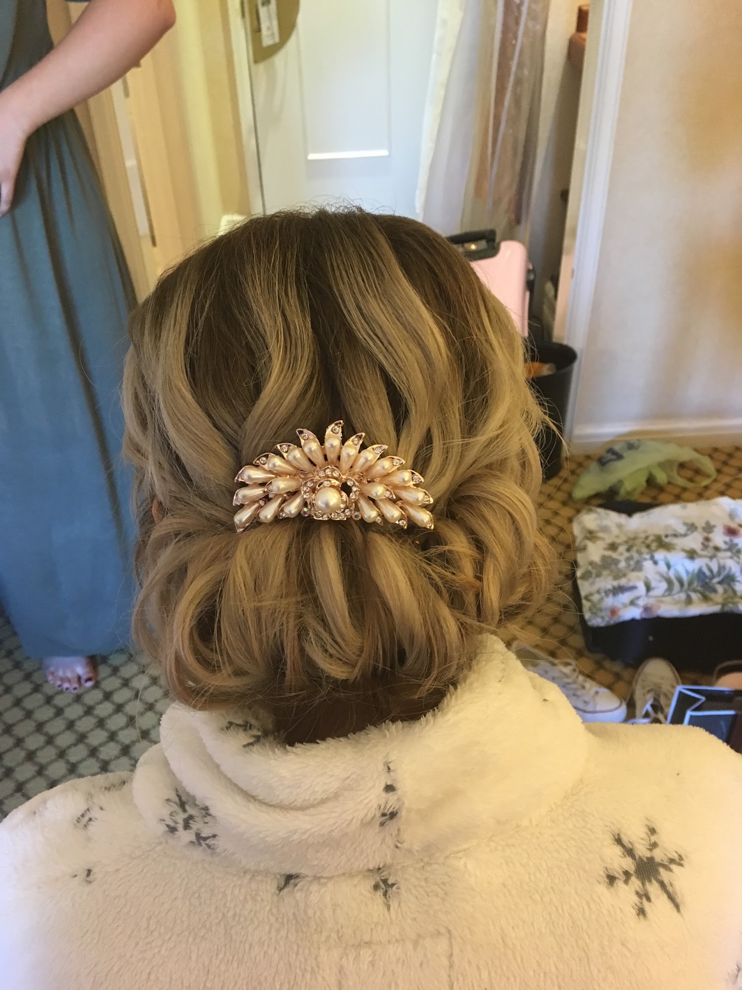 Ky Unisex Hair & Beauty