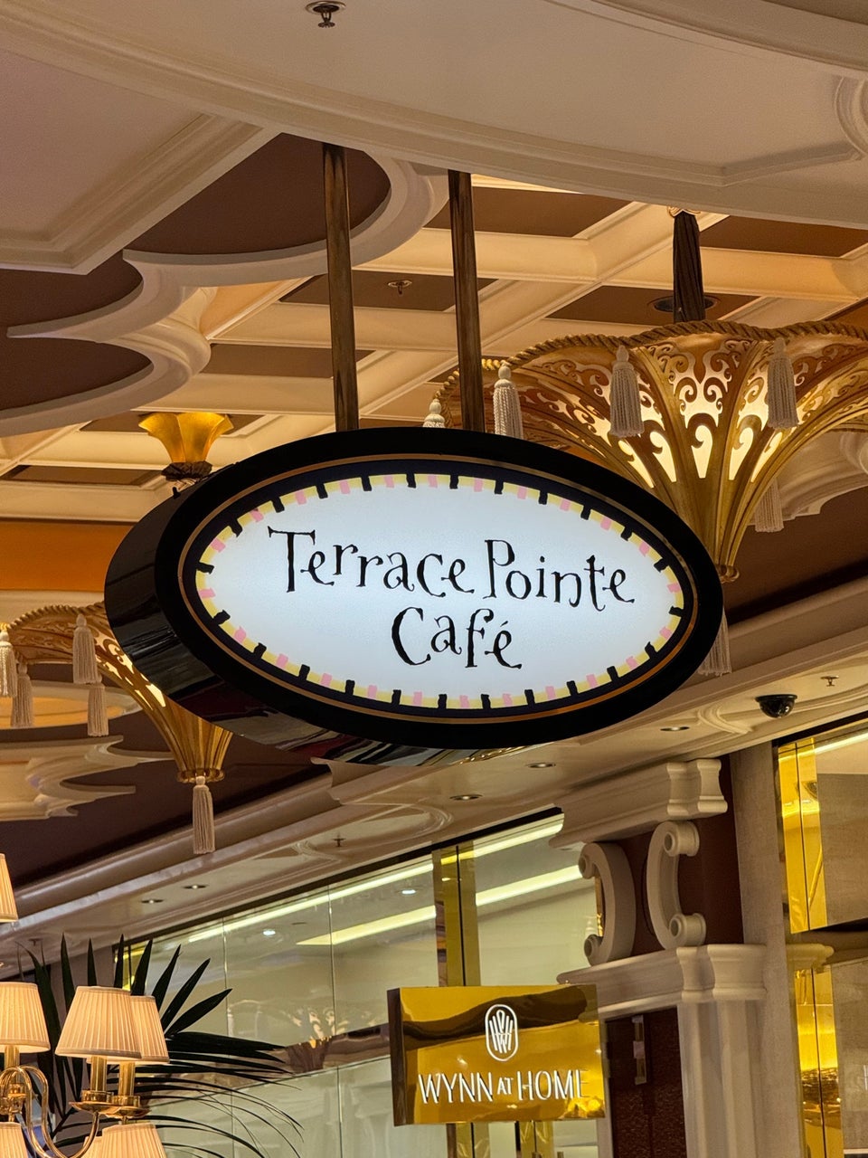 Terrace Pointe Café