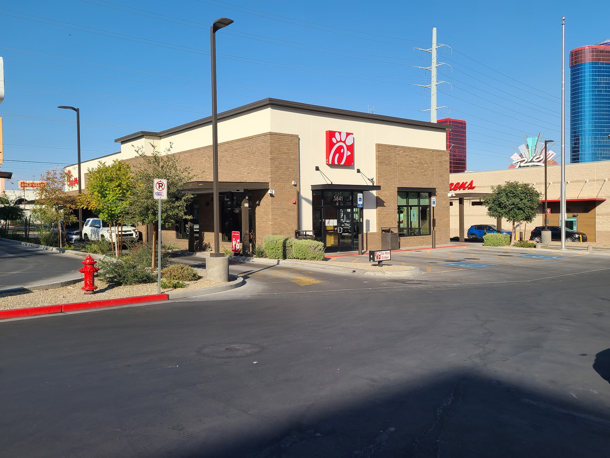 Chick-fil-A Flamingo & Valley View