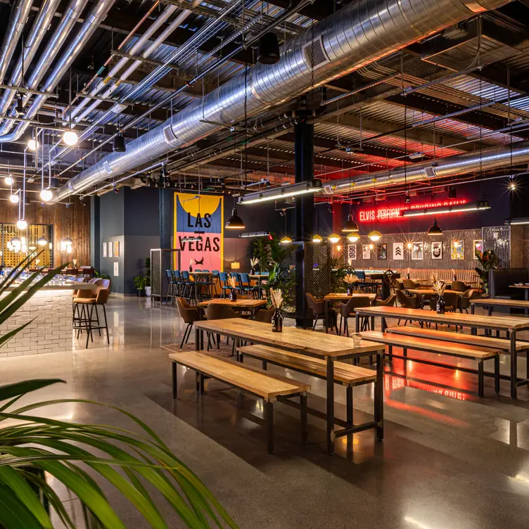 Photo credit: opentable