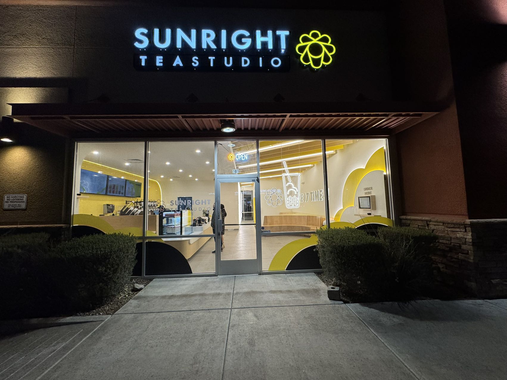 Sunright Tea Studio - Las Vegas Southwest