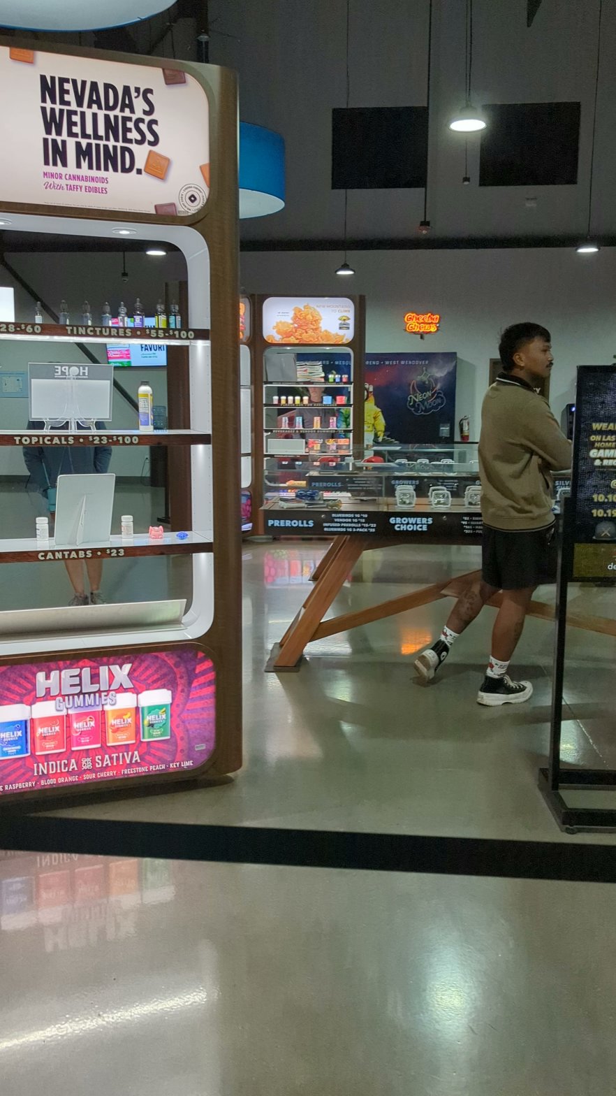 DEEP ROOTS HARVEST DISPENSARY Mesquite NV Hours, Directions