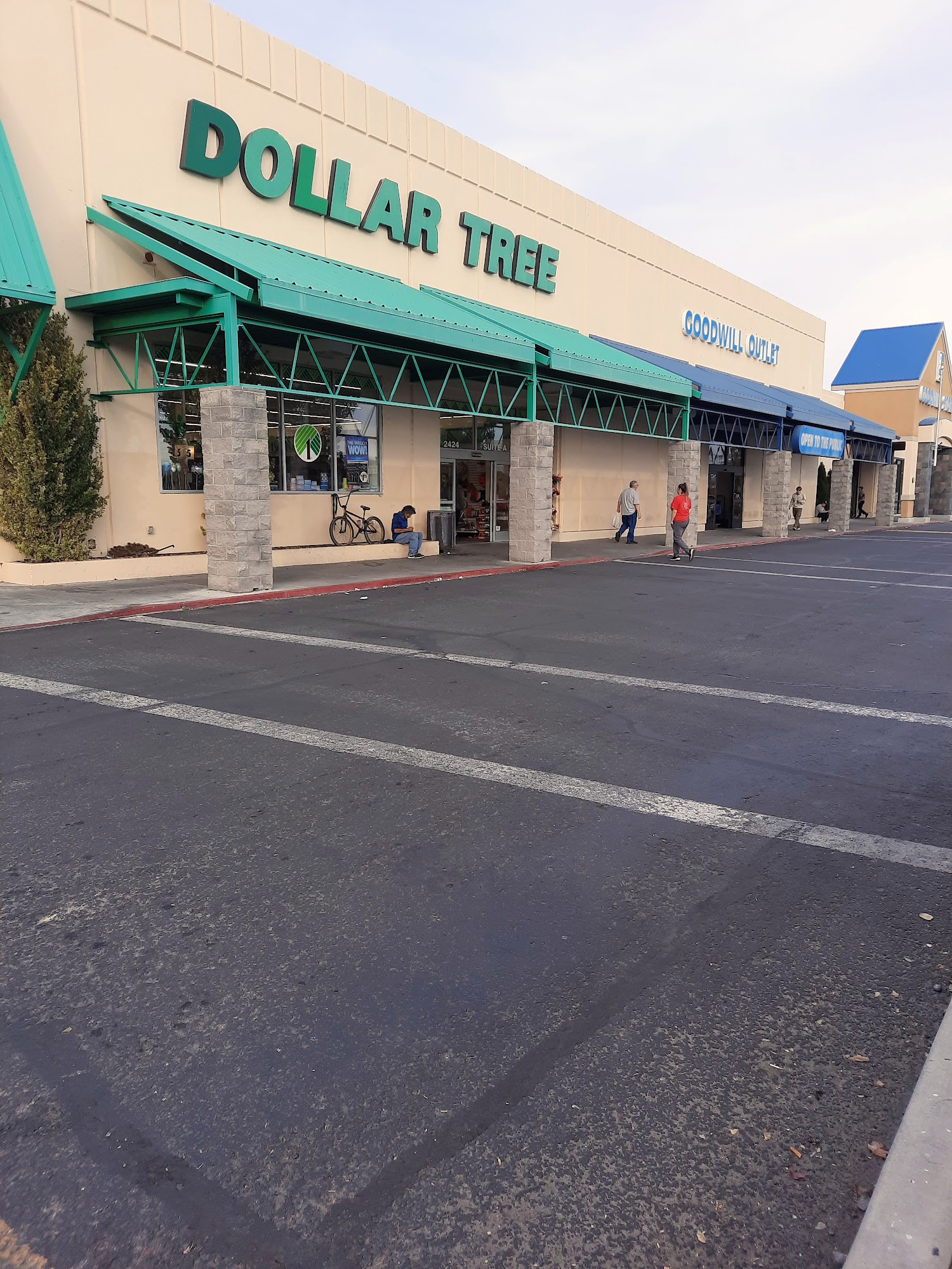 Dollar Tree