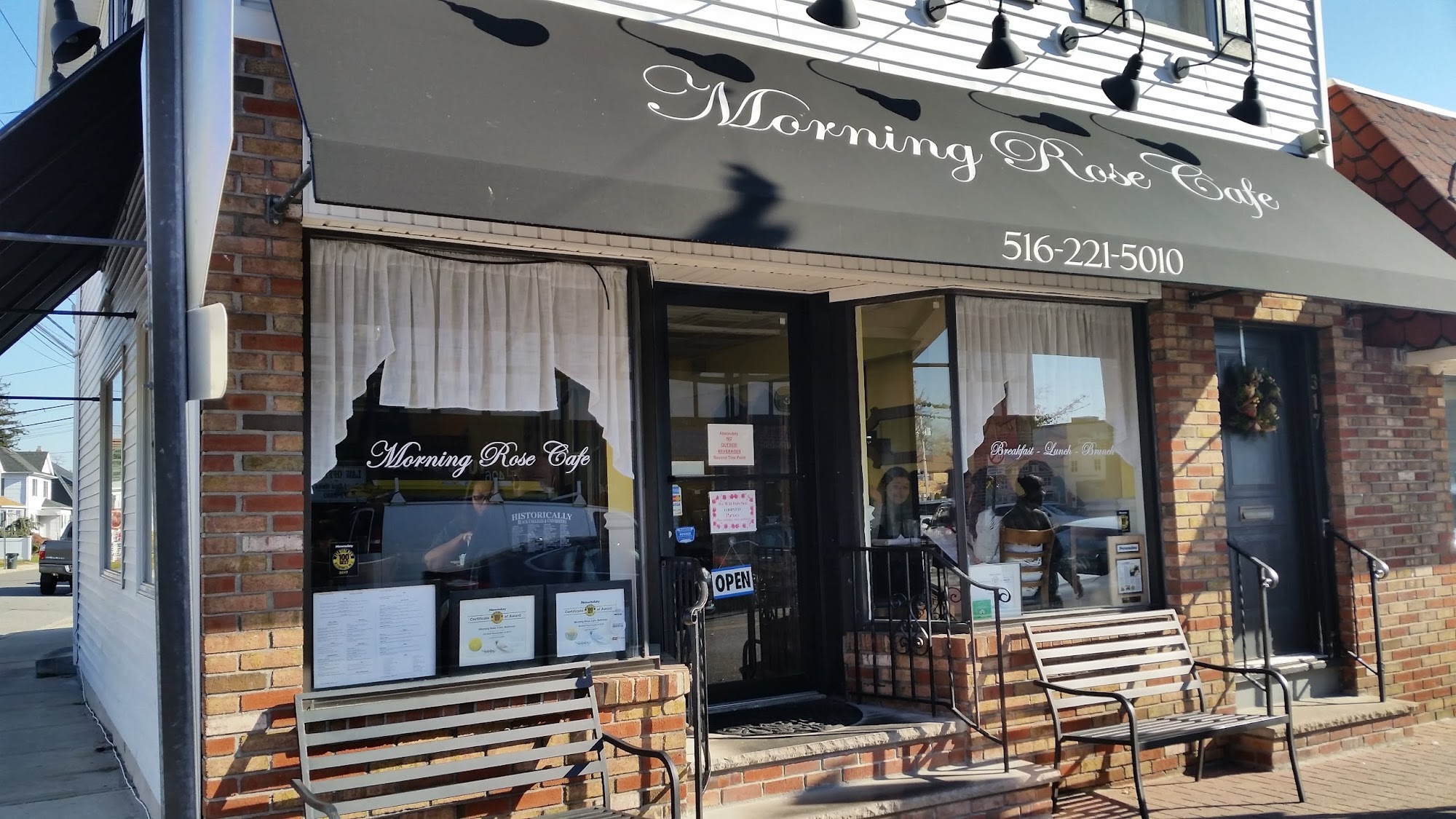 Morning Rose Cafe