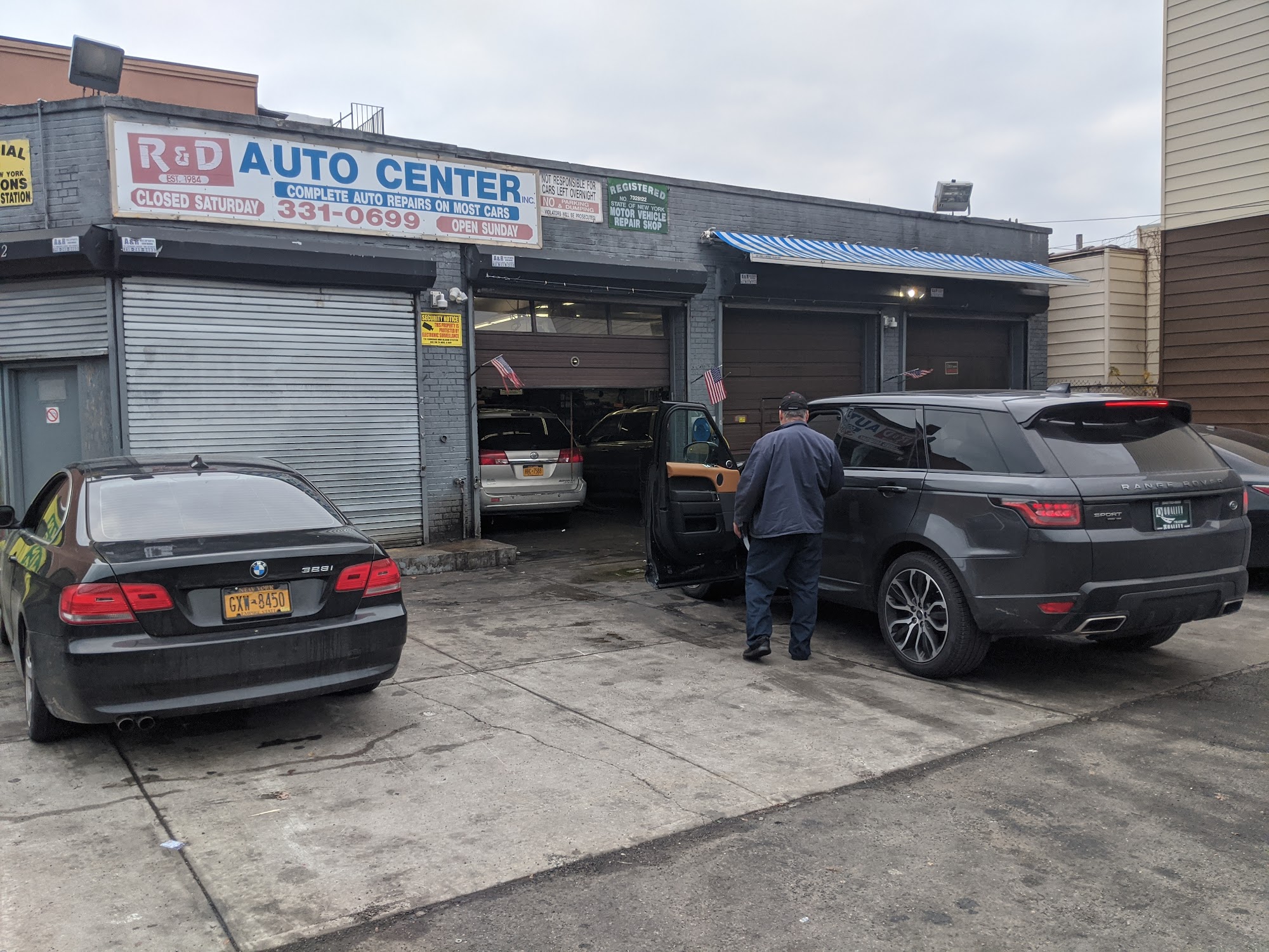 R & D Auto Center