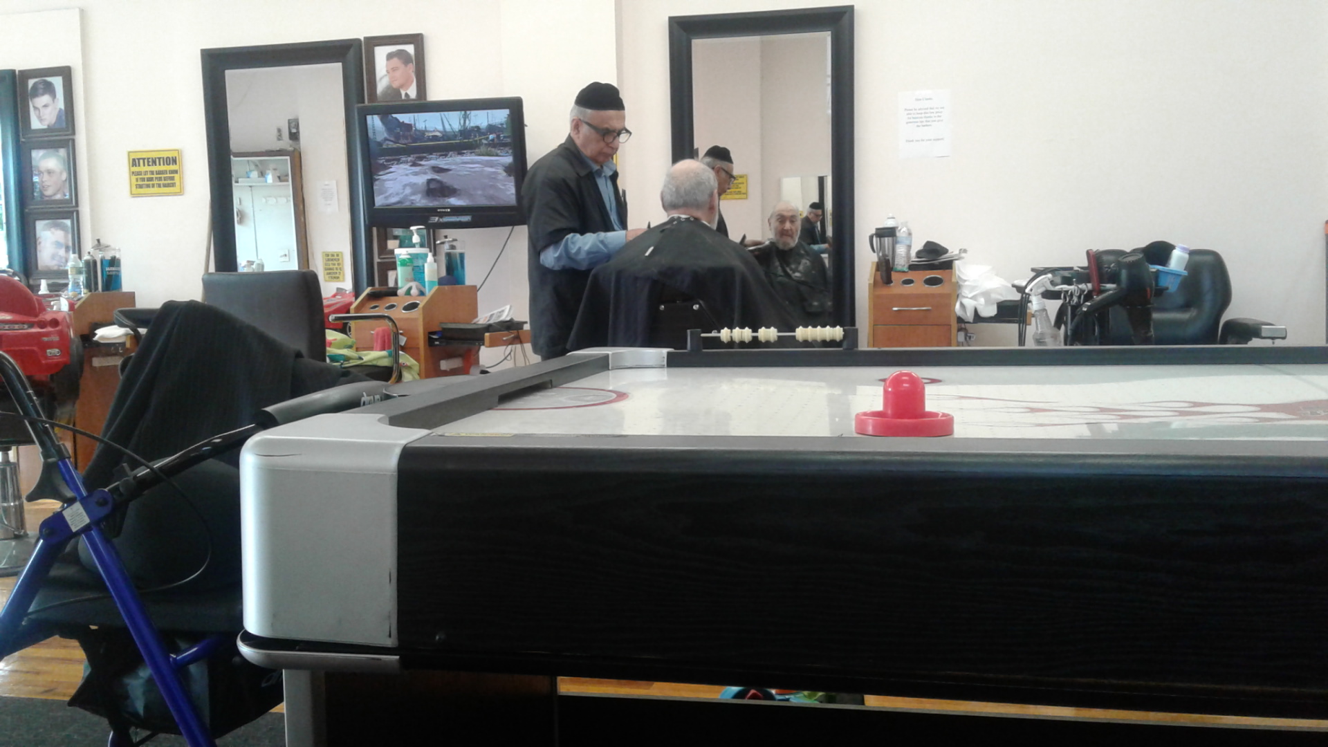 Central Barbershop 204A Rockaway Turnpike, Cedarhurst New York 11516