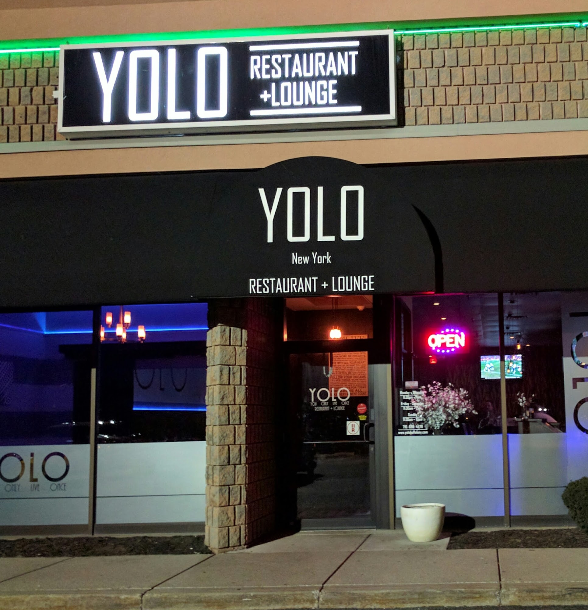 Yolo Restaurant & Lounge