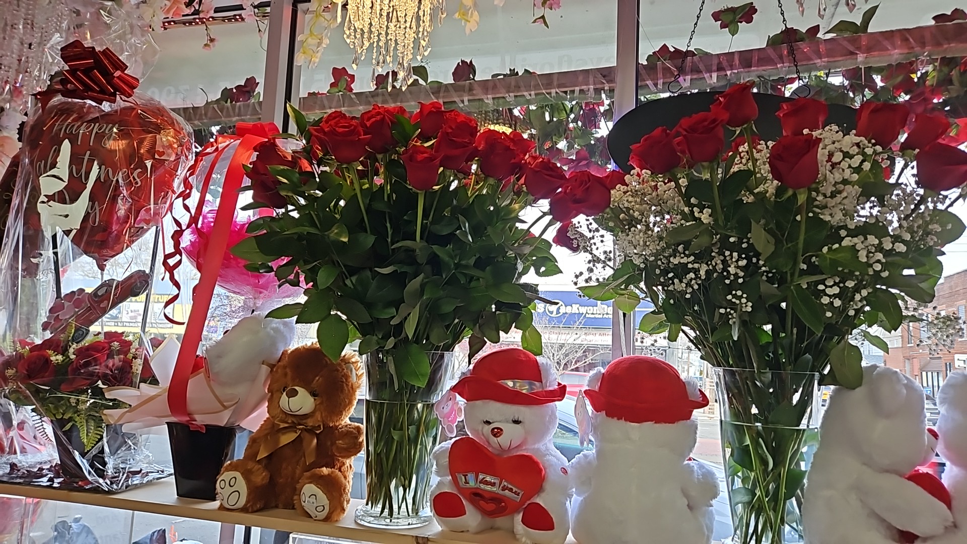 Casey's Florist & Decorations