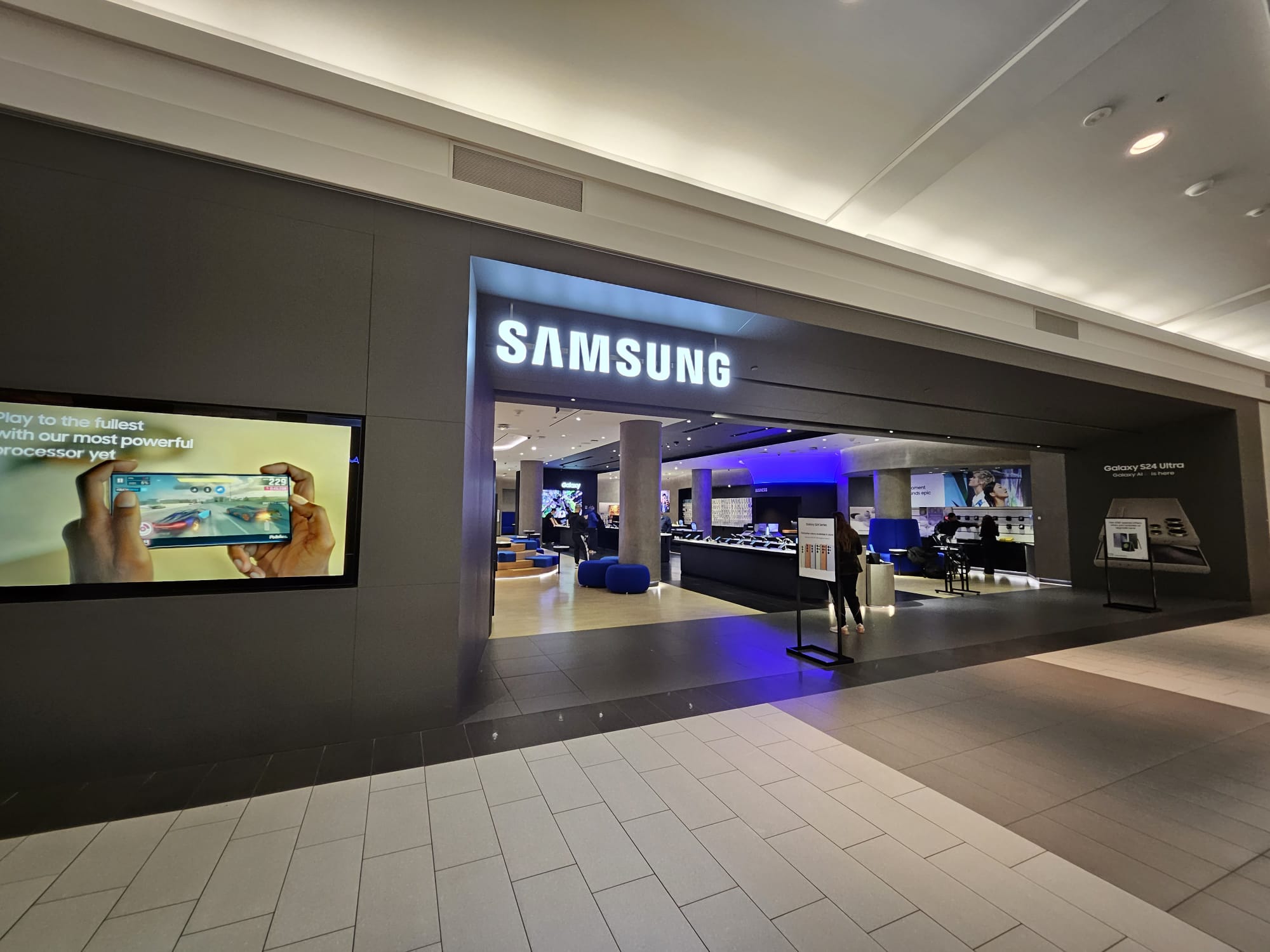 Samsung Experience Store