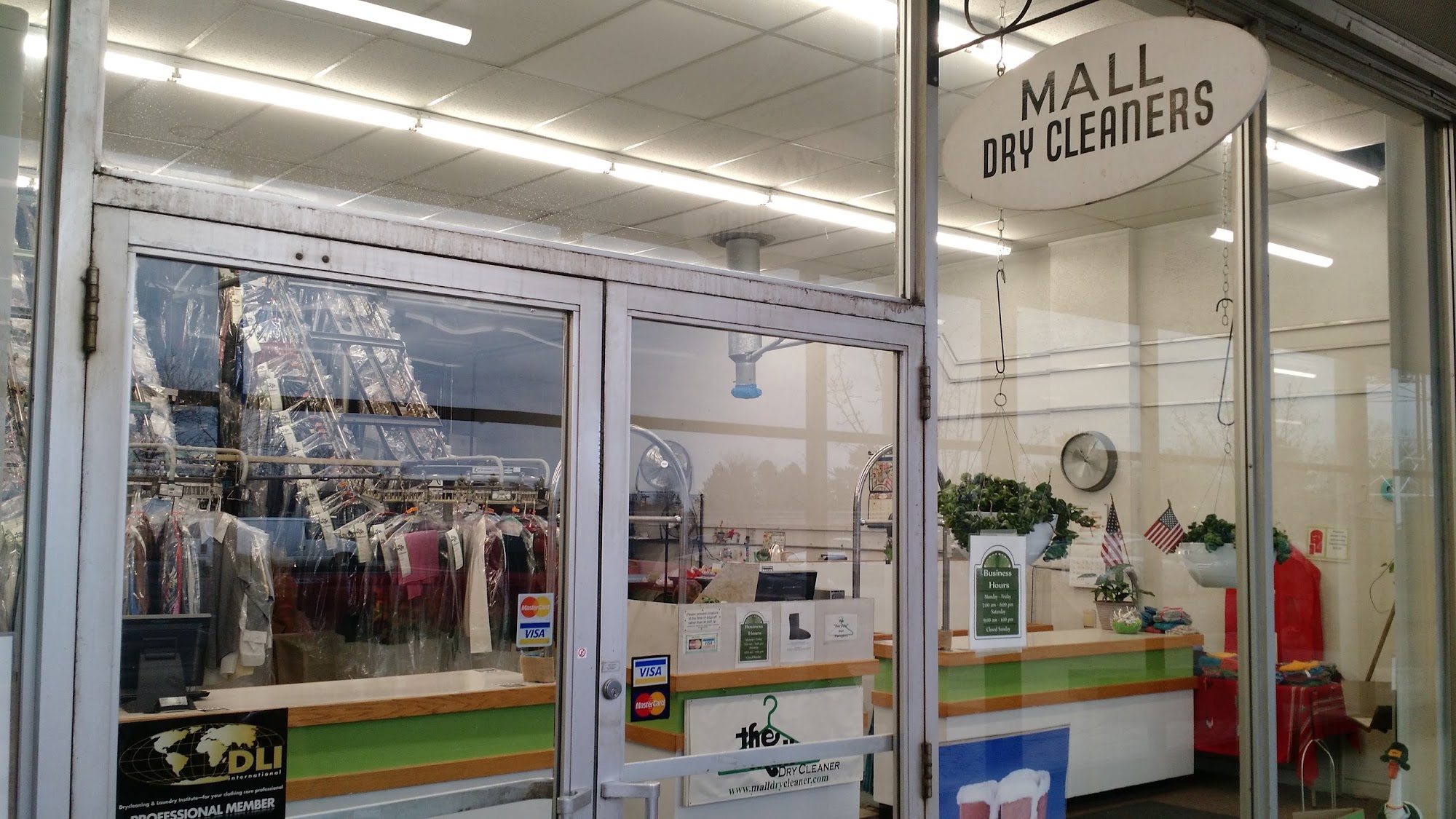 Mall Dry Cleaners