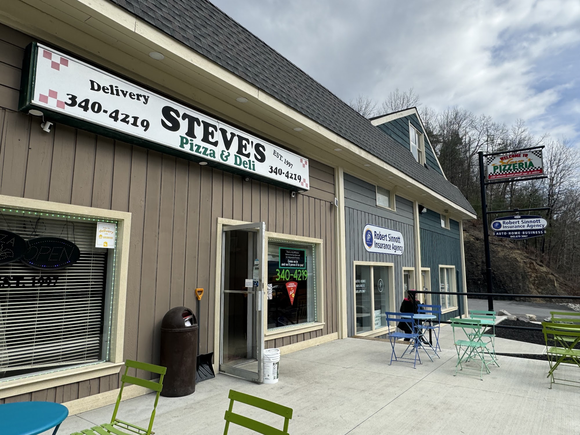 Steve's Pizza & Deli