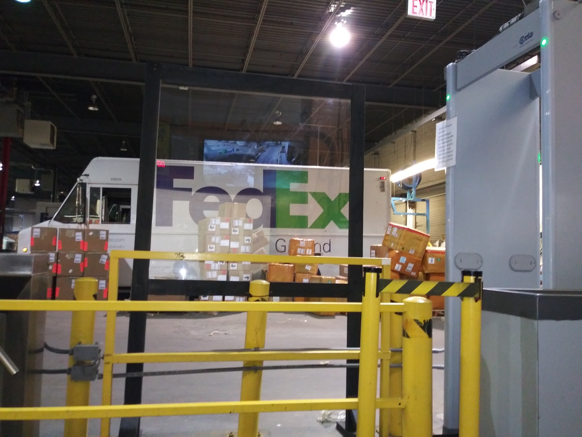 Where Is The Nearest Fedex Store - wxf6yyr