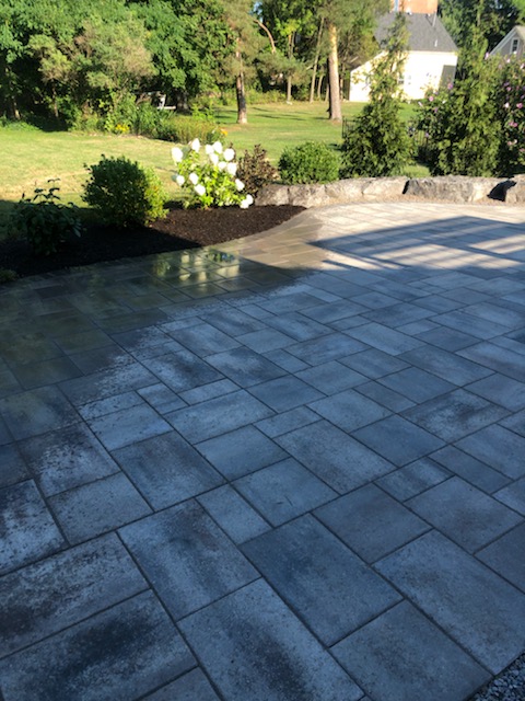 Dore Landscape Associates Inc