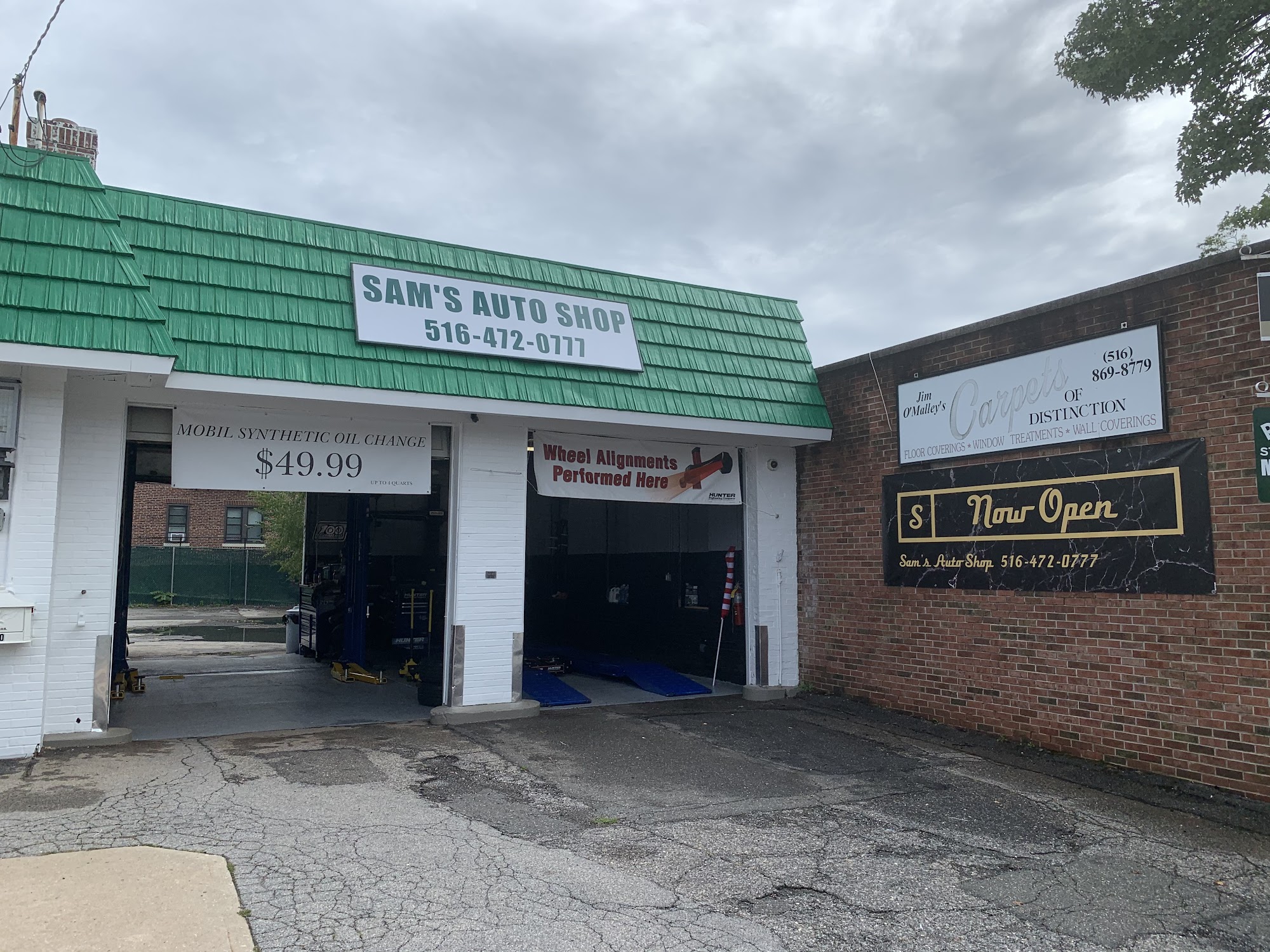 Sam's Auto Shop