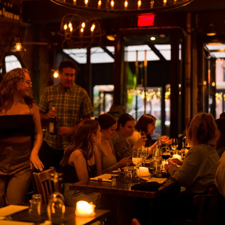 Photo credit: opentable