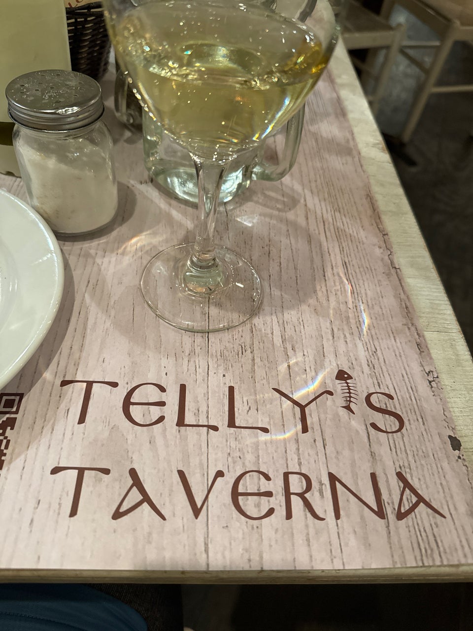 Telly's Taverna