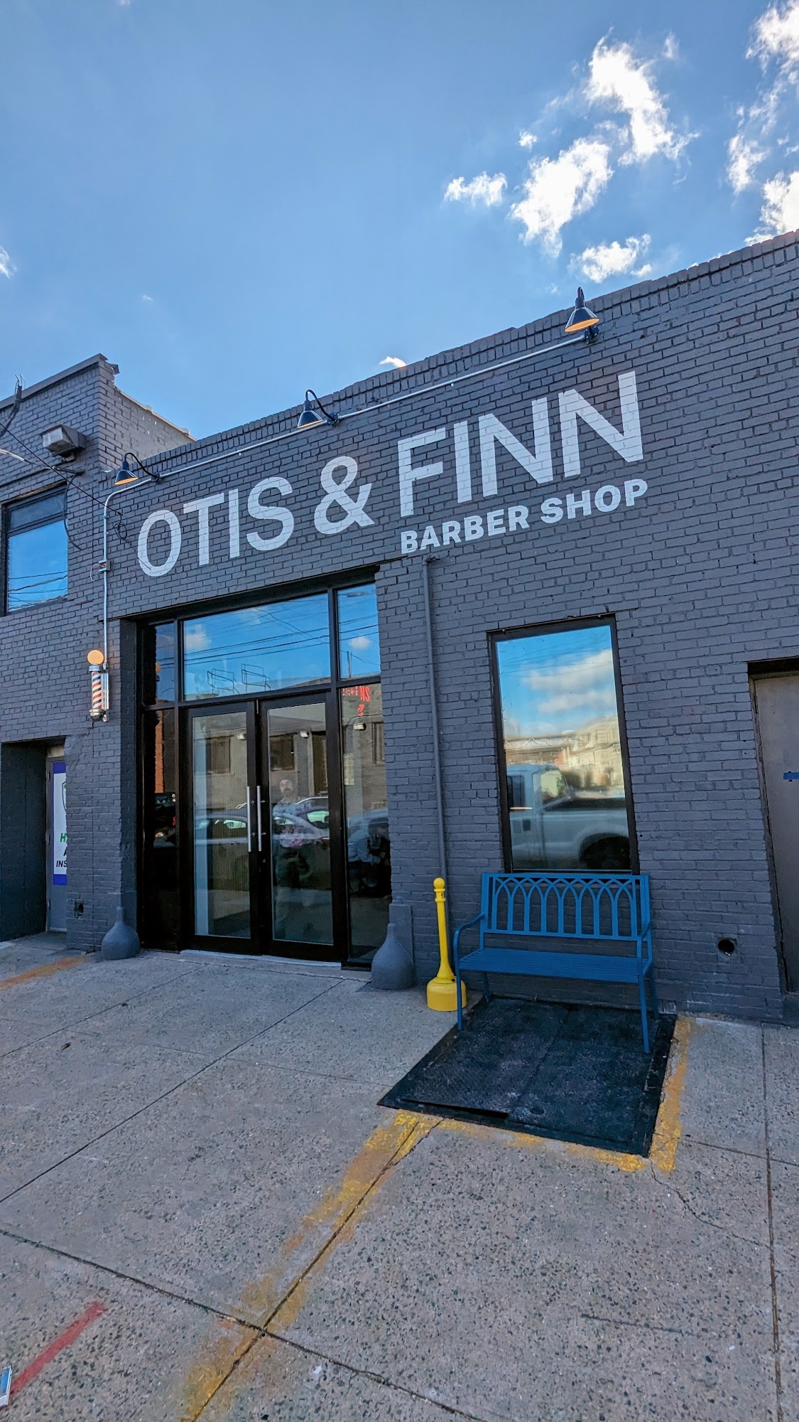 Otis & Finn Barbershop