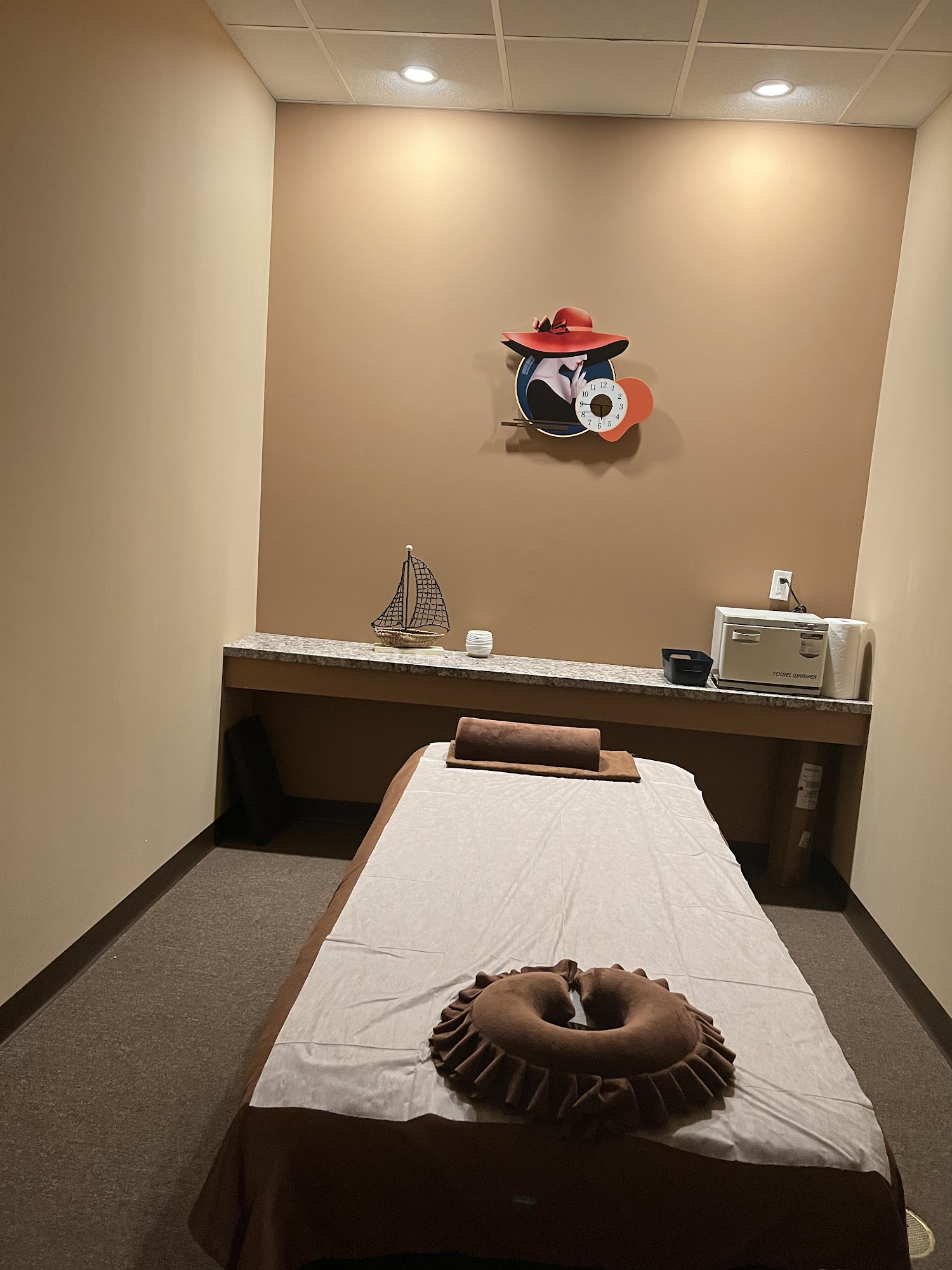 Radiant Facial Salon and Foot spa 217 Rte 25A, Rocky Point New York 11778