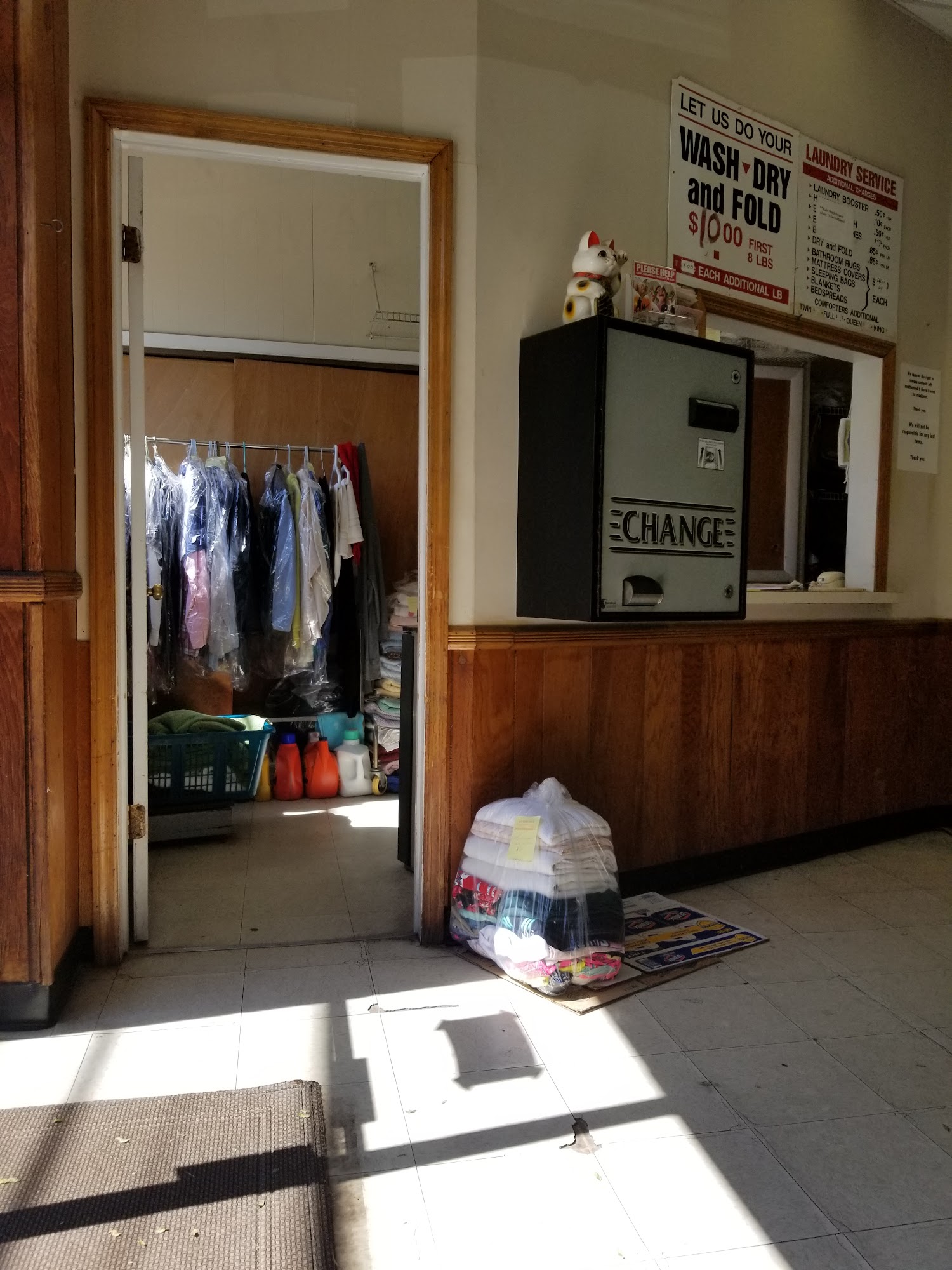 St James Laundromat