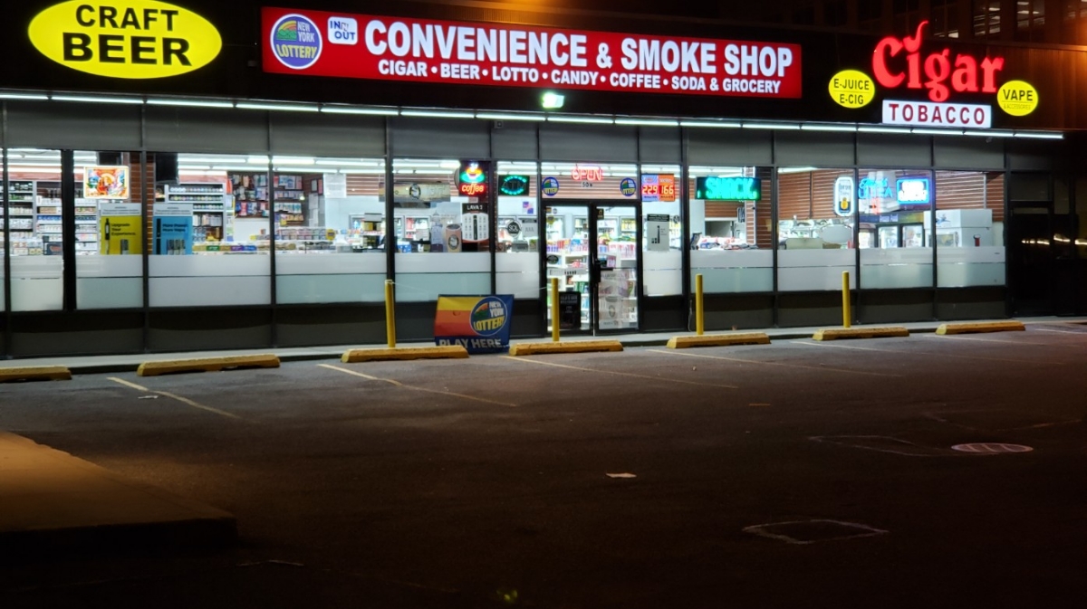 In out Smoke Shop & Convenience