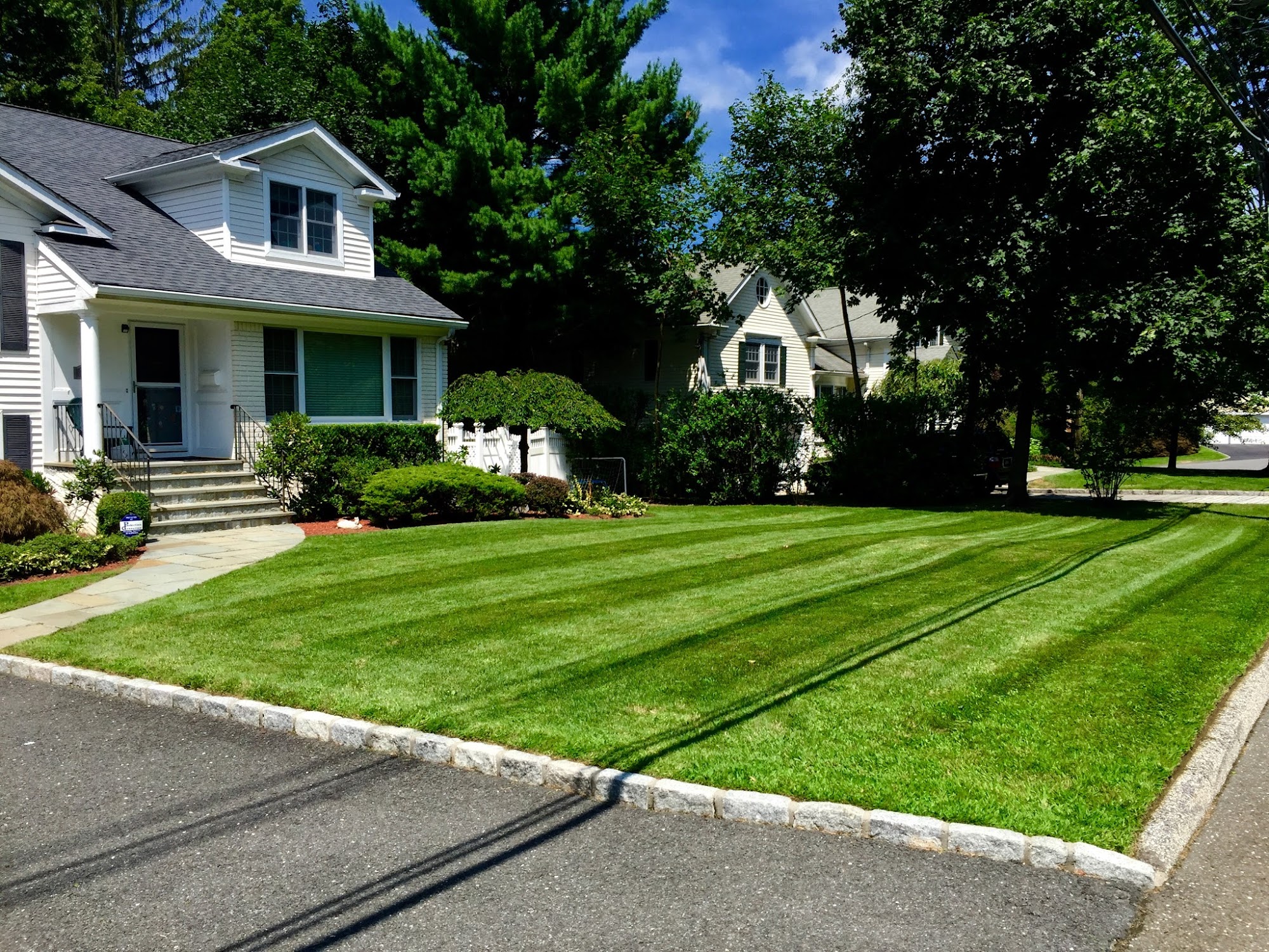 BH Lawnscape Inc