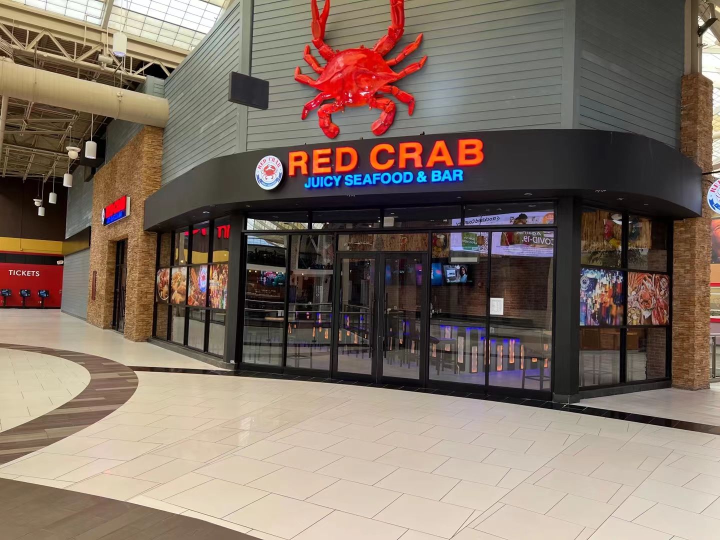 Red Crab Juicy Seafood & Bar