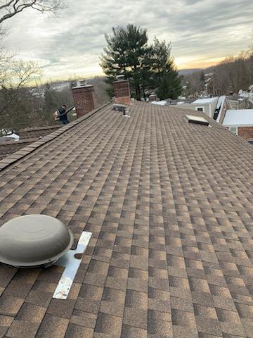 Hastings Roofing Inc