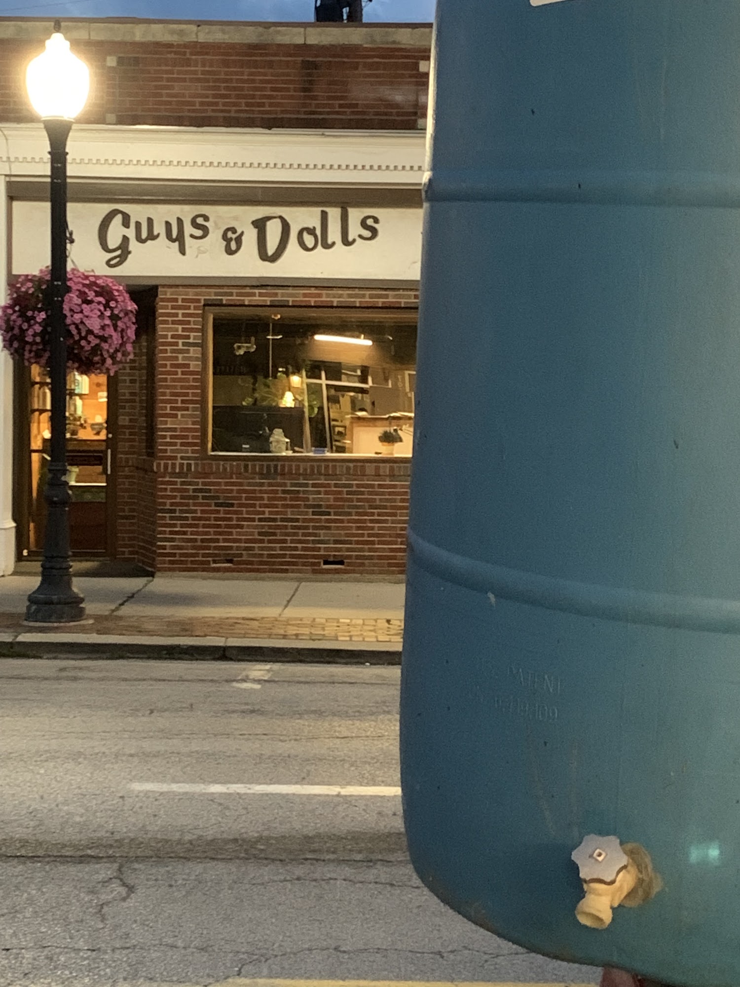 Guys & Dolls For Hair Guys & Dolls For Hair Salon, 706 Broadway Ave, Bedford Ohio 44146