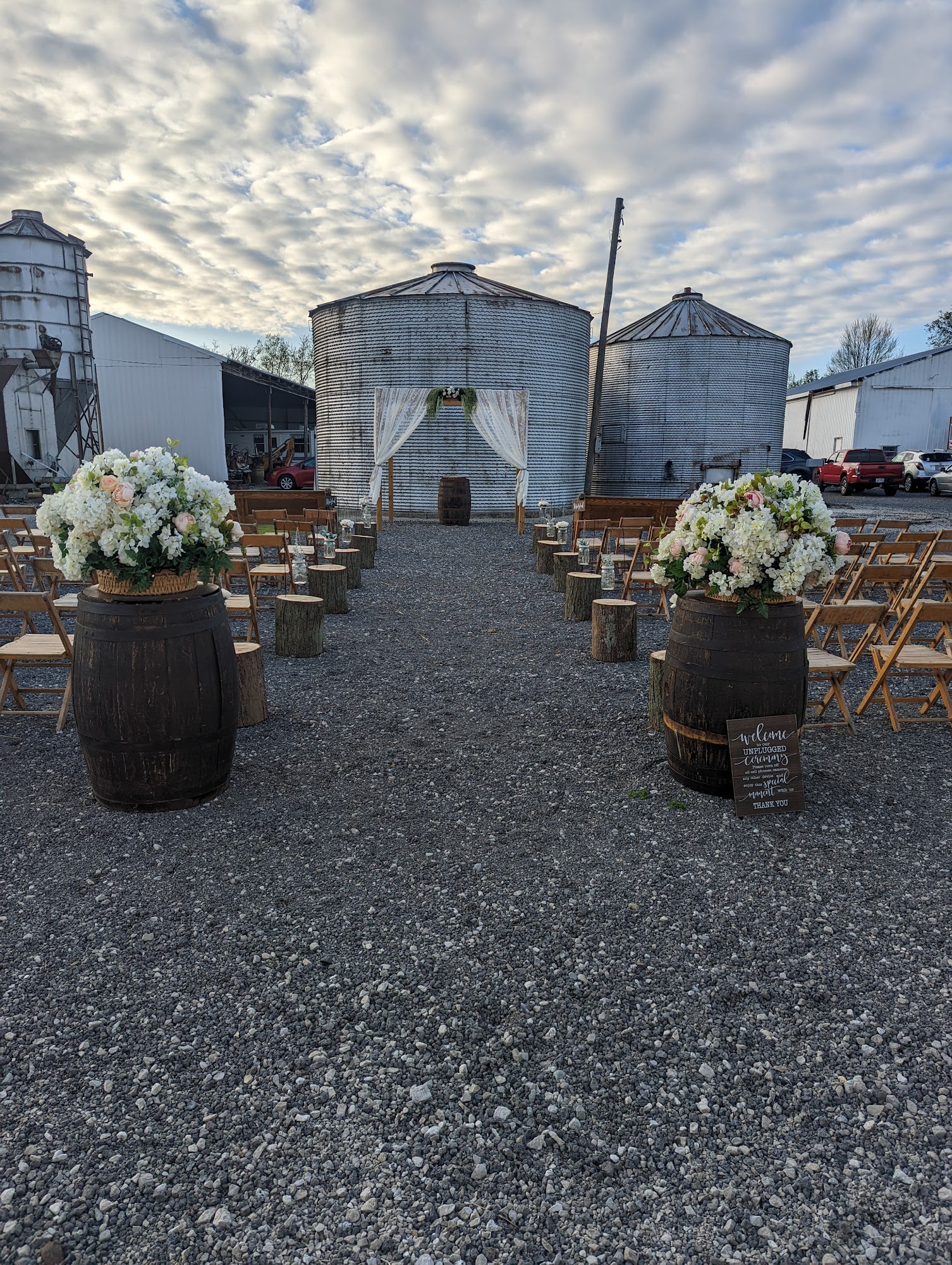 Sunny Acres Barn