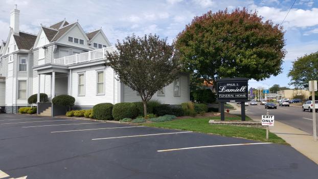 Lamiell Funeral Home