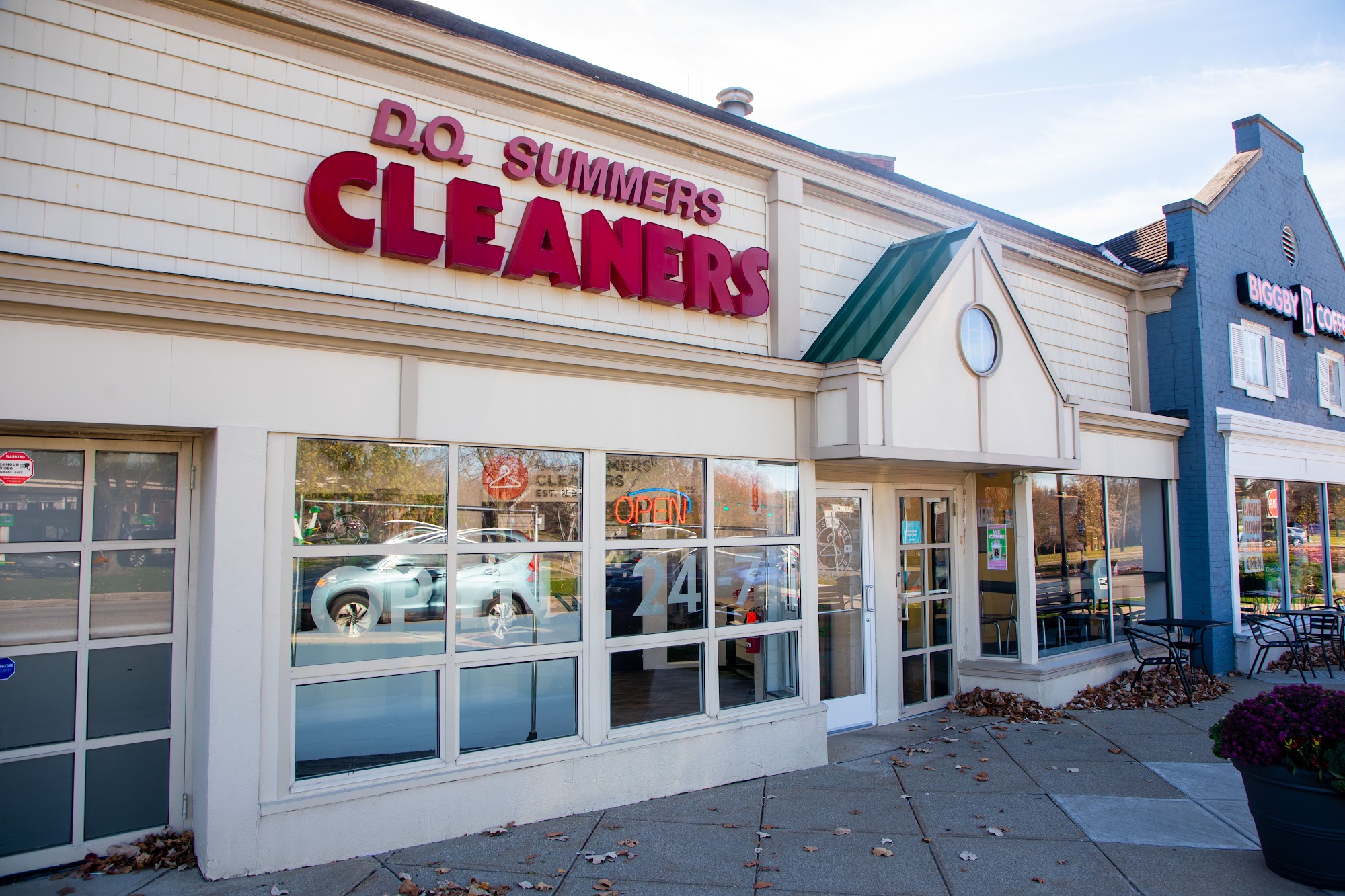 D.O. Summers Cleaners & Laundry - University Heights