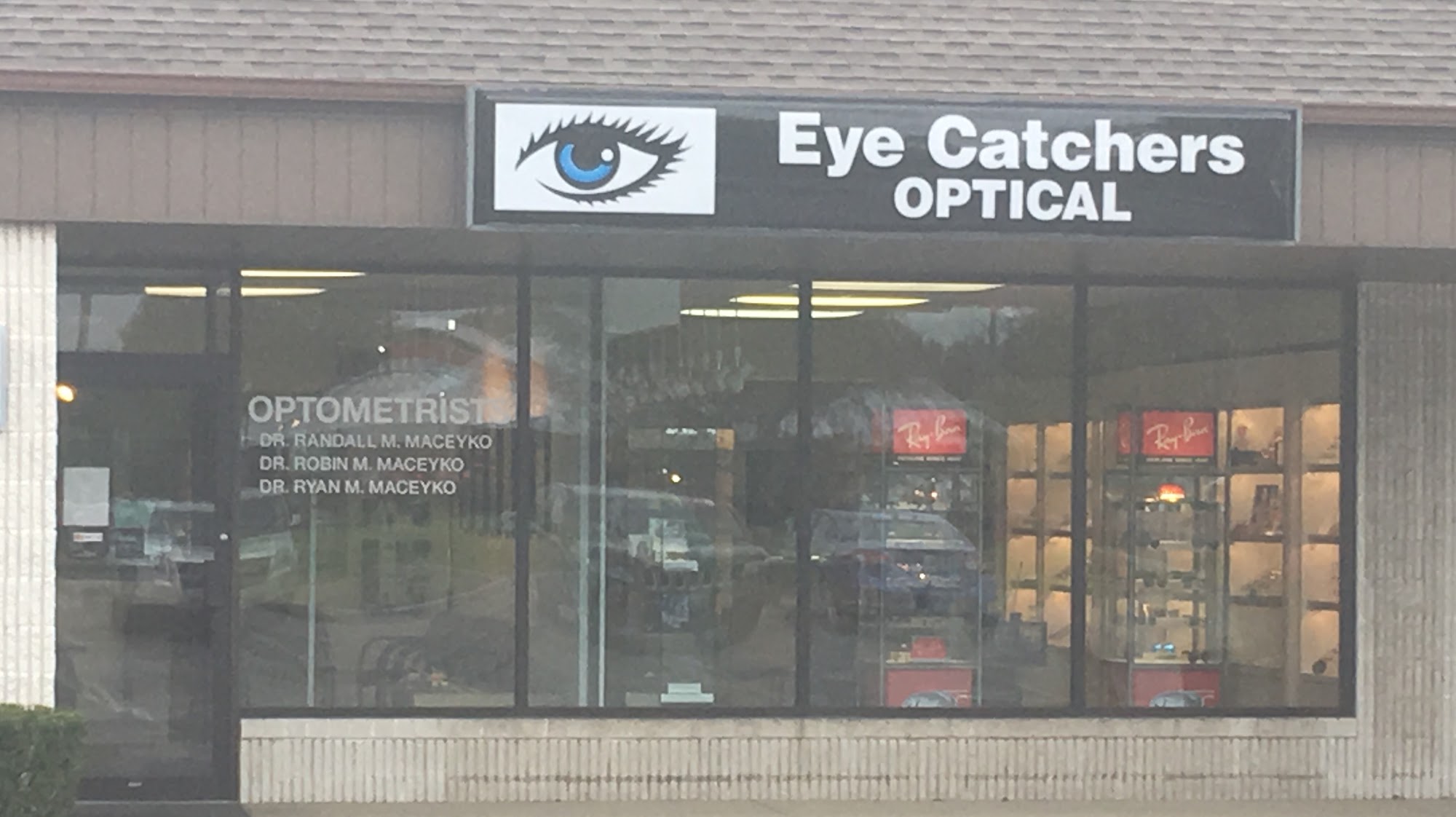 Eye Catchers Optical 915 Columbiana-Canfield Rd, Columbiana Ohio 44408