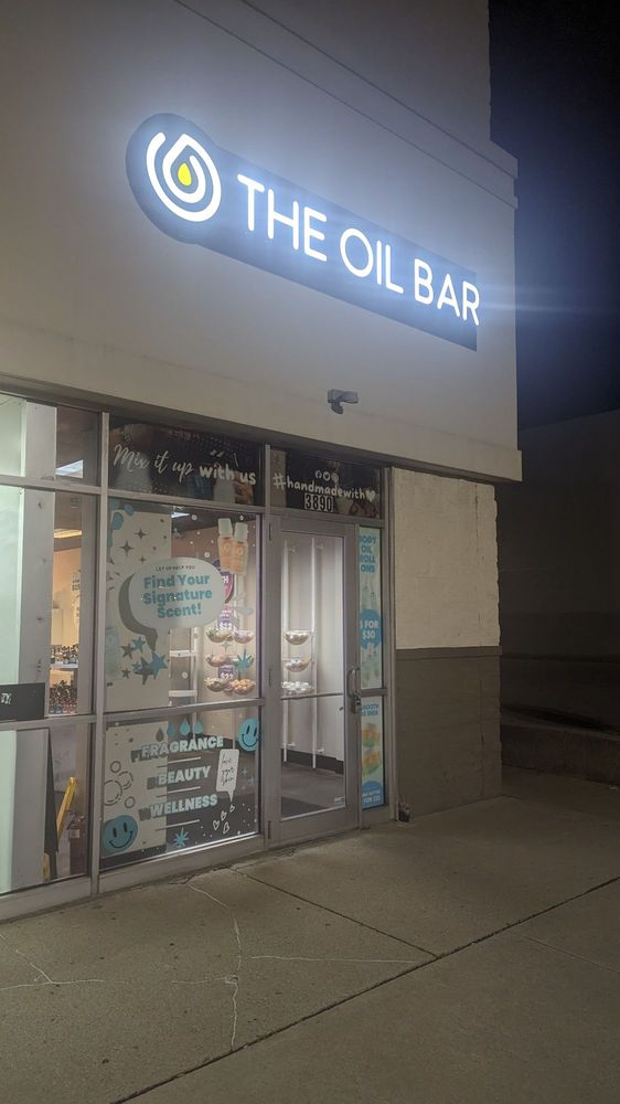 THE OIL BAR EASTLAND MALL Columbus OH Hours, Directions, Reviews
