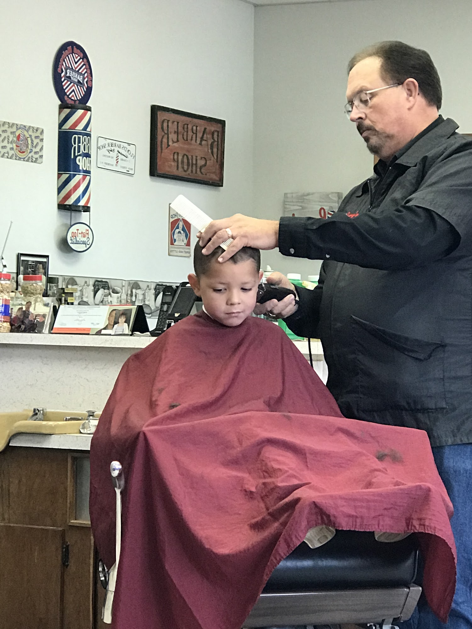 Lenny's Barber Shop 775 S 2nd St, Coshocton Ohio 43812