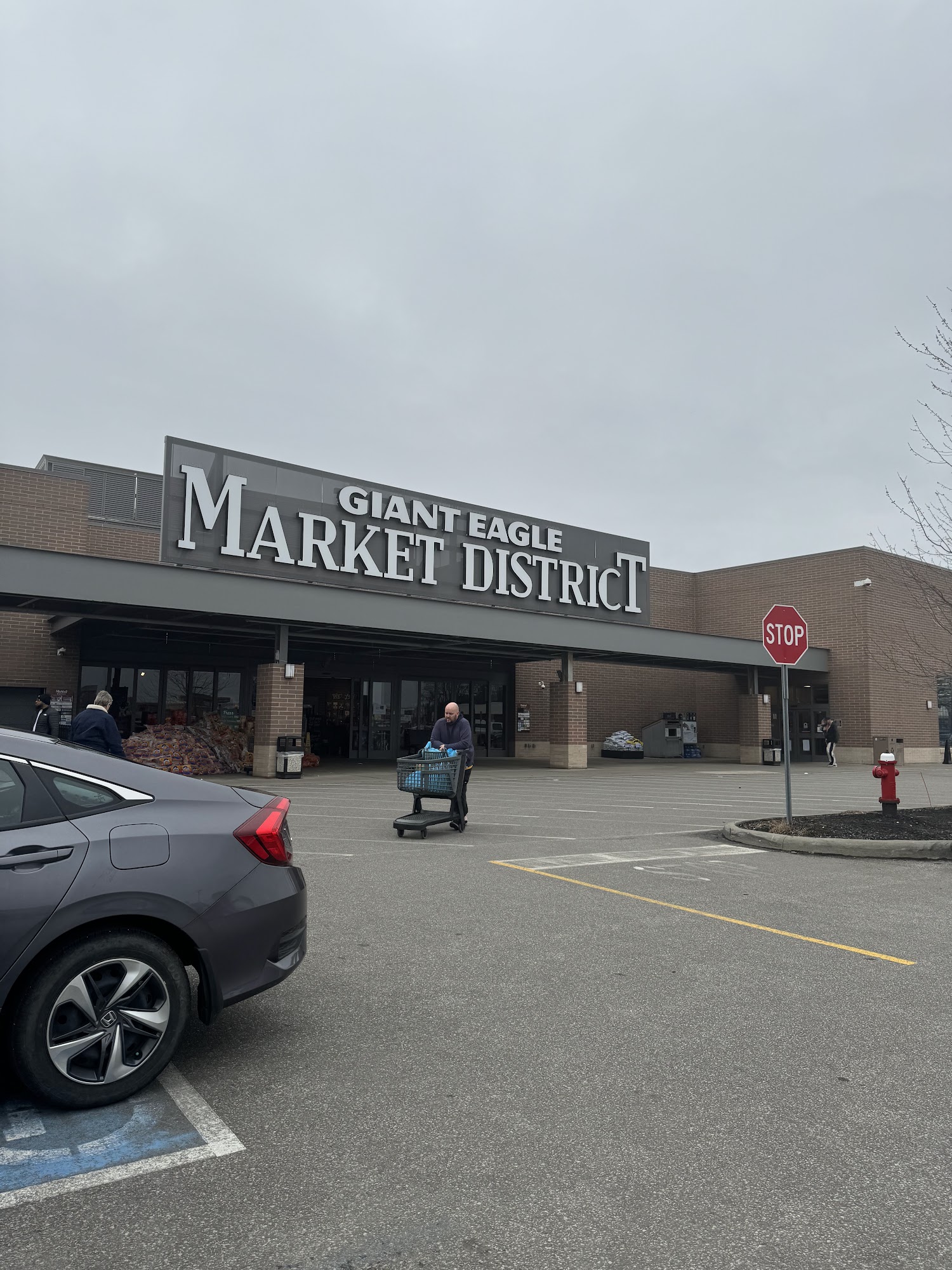 Market DISTRICT KITCHENS