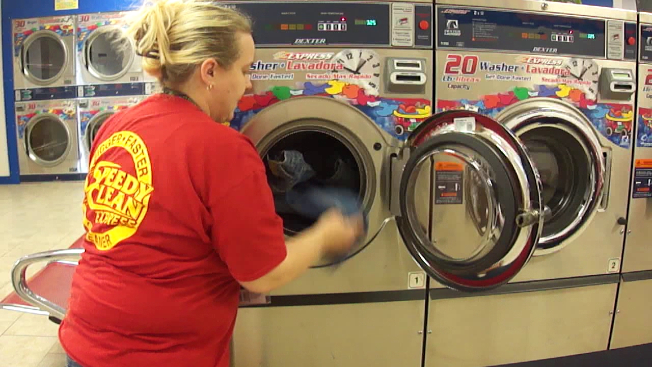 Speedy Clean Laundromat Elyria