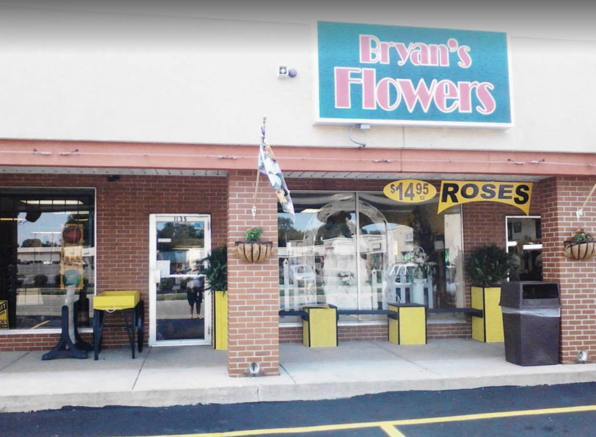 Bryan's Flowers & Gift Shop