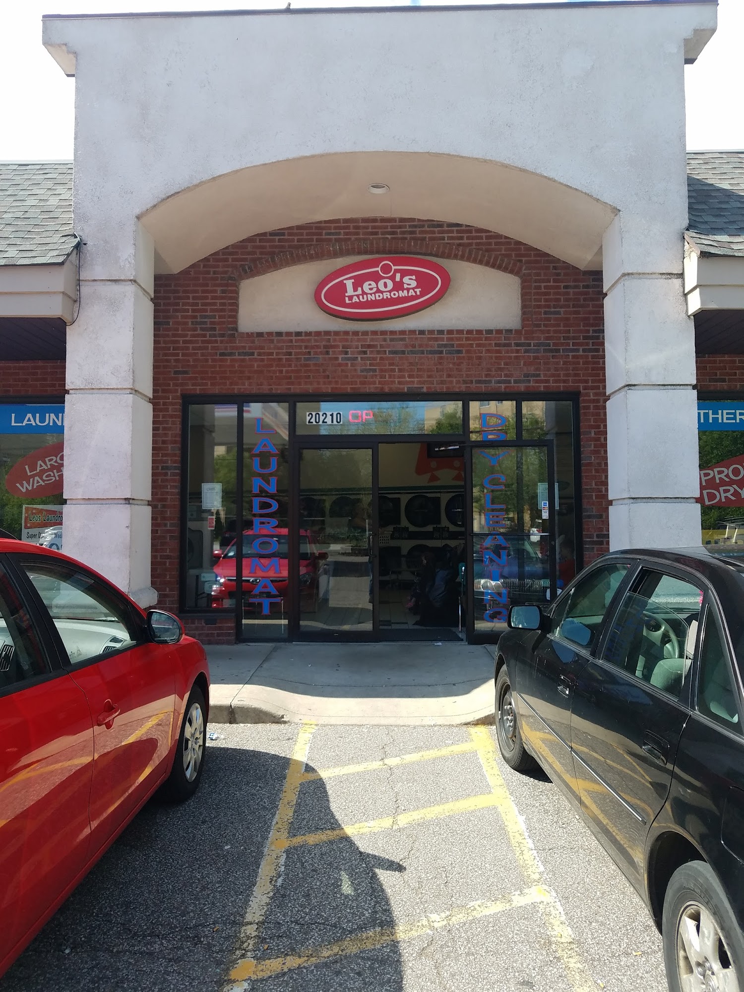 Leo's Laundromat 20210 Lorain Rd, Fairview Park Ohio 44126