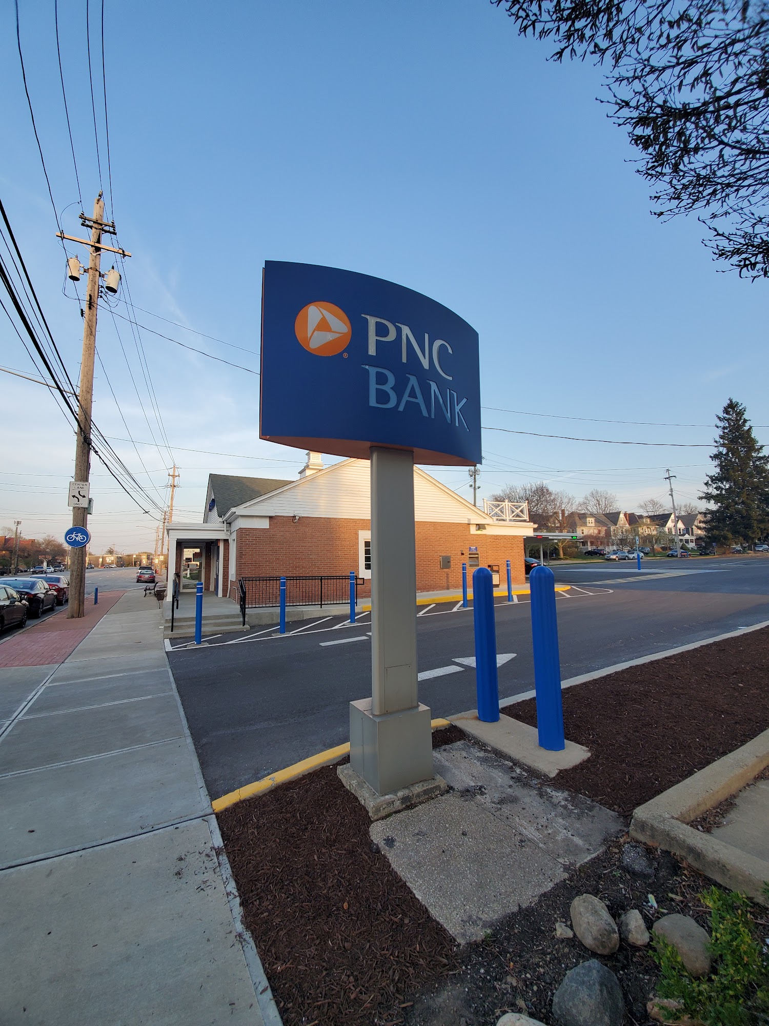 PNC BANK 14205 Detroit Ave, Lakewood OH Hours, Directions, Reviews